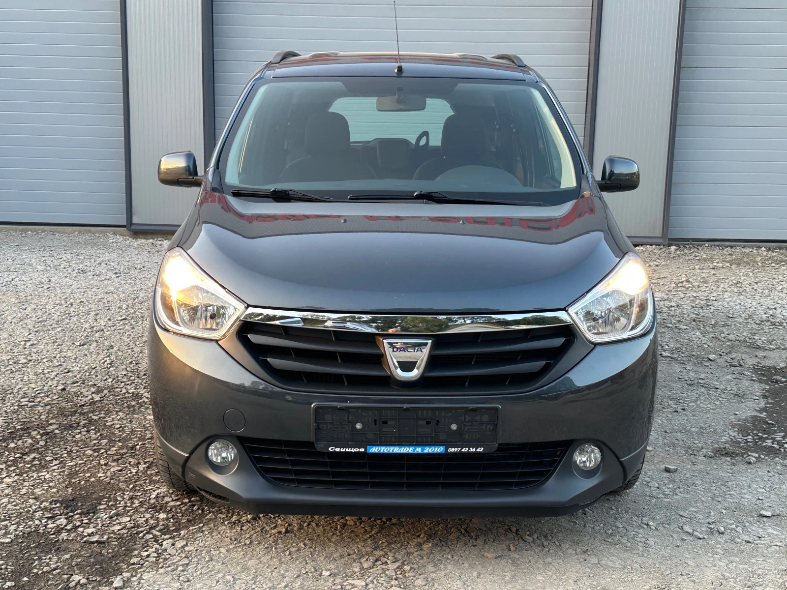 Dacia Lodgy 1.5DCI* NAVI* TOP* EVRO5 - изображение 2
