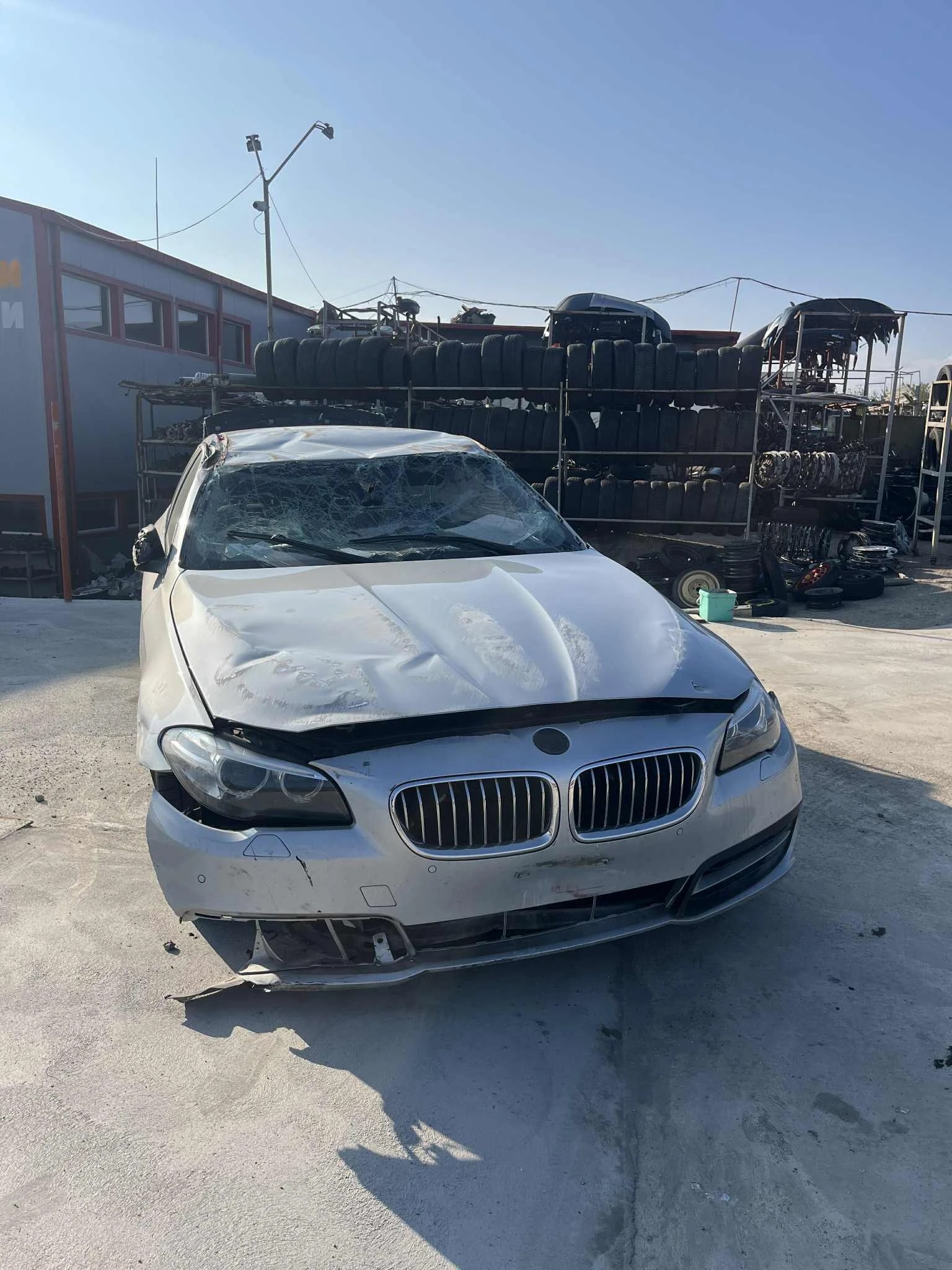 BMW 525 2000 - изображение 2