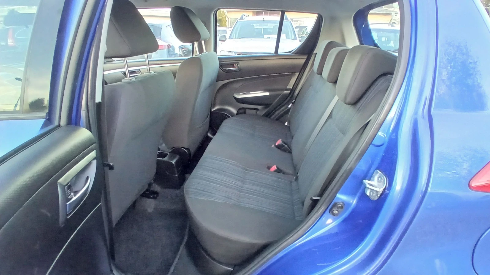 Suzuki Swift 1, 2i 4x4 - изображение 9