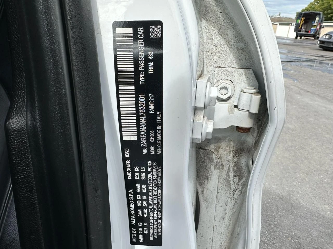 Alfa Romeo Giulia  - изображение 10