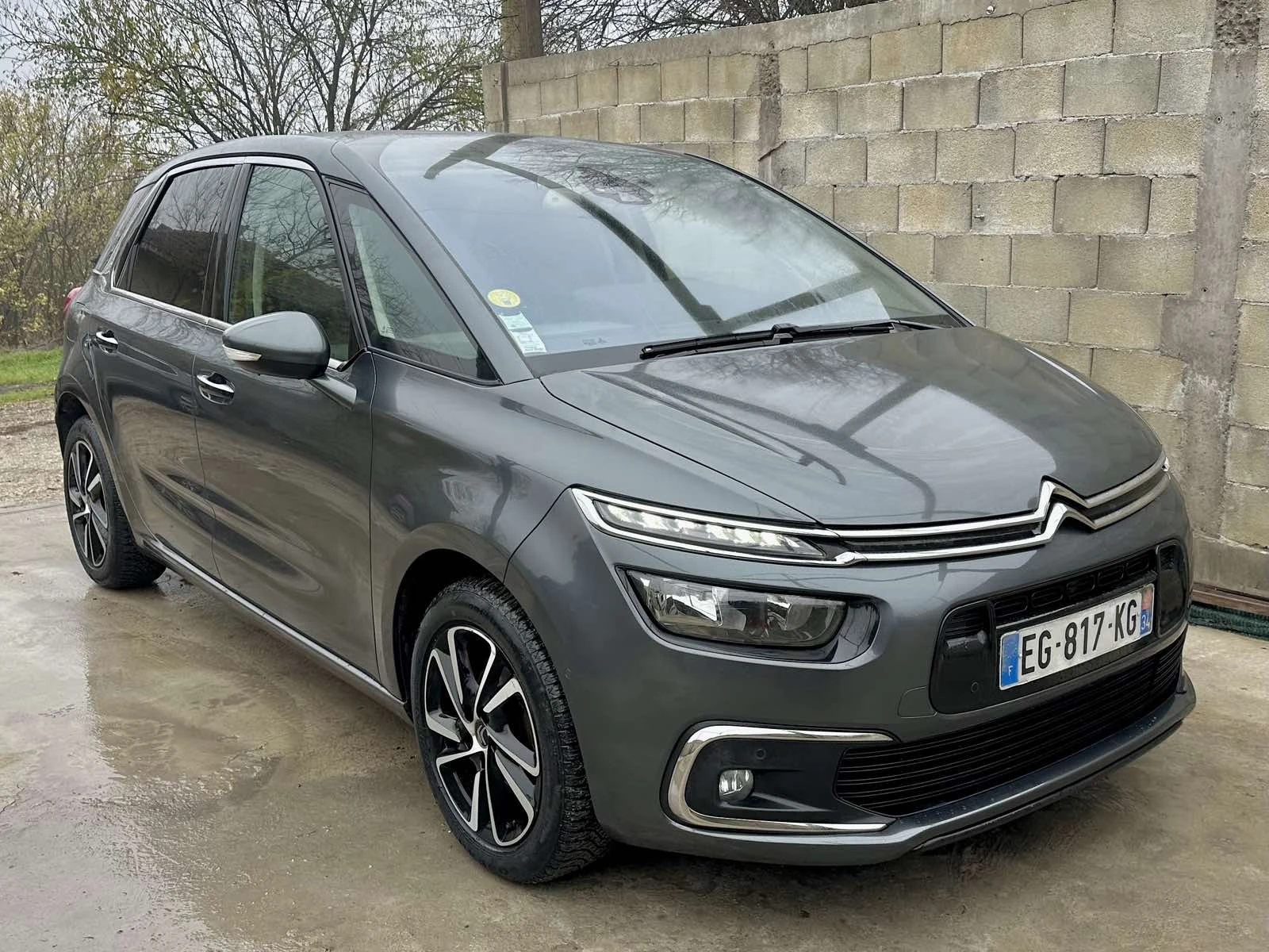 Citroen C4 Picasso 1.6 Blue-HDi, Автоматик, Самопаркиране, Exclusive - изображение 7