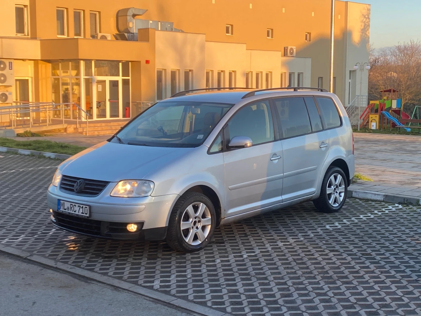 VW Touran 1.9TDI - изображение 5