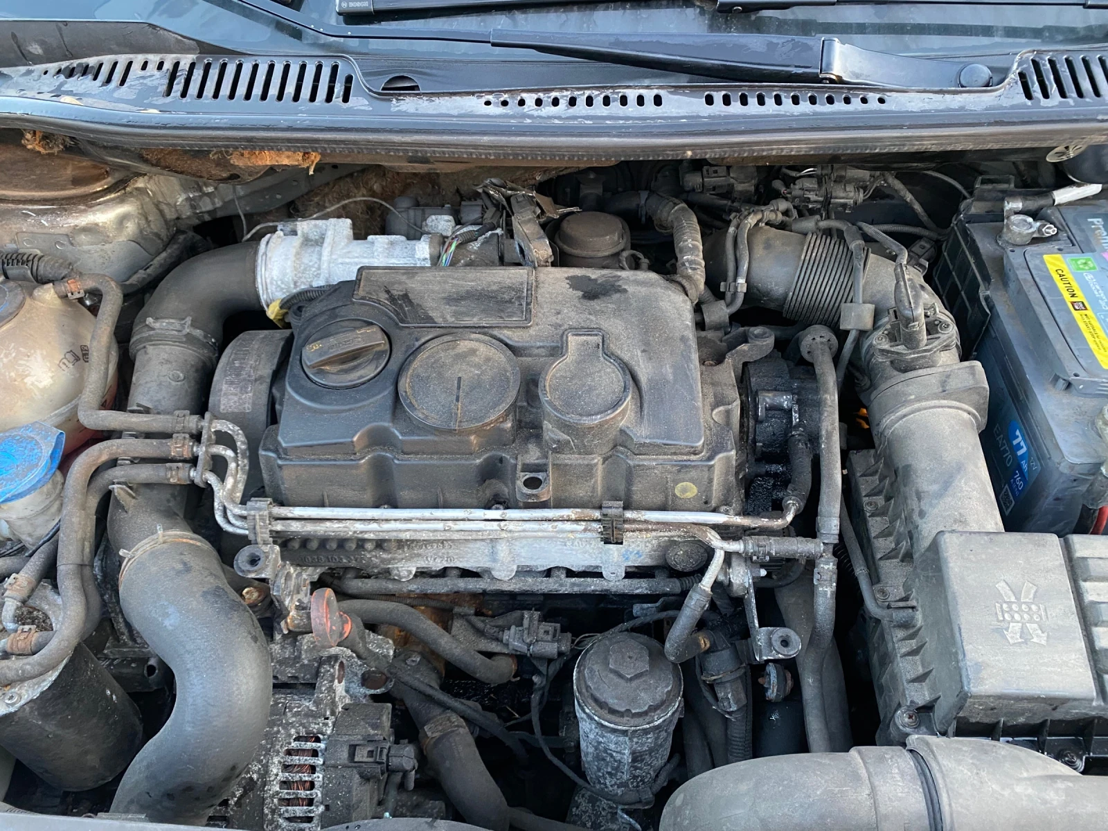 VW Touran 1.9TDI - изображение 10