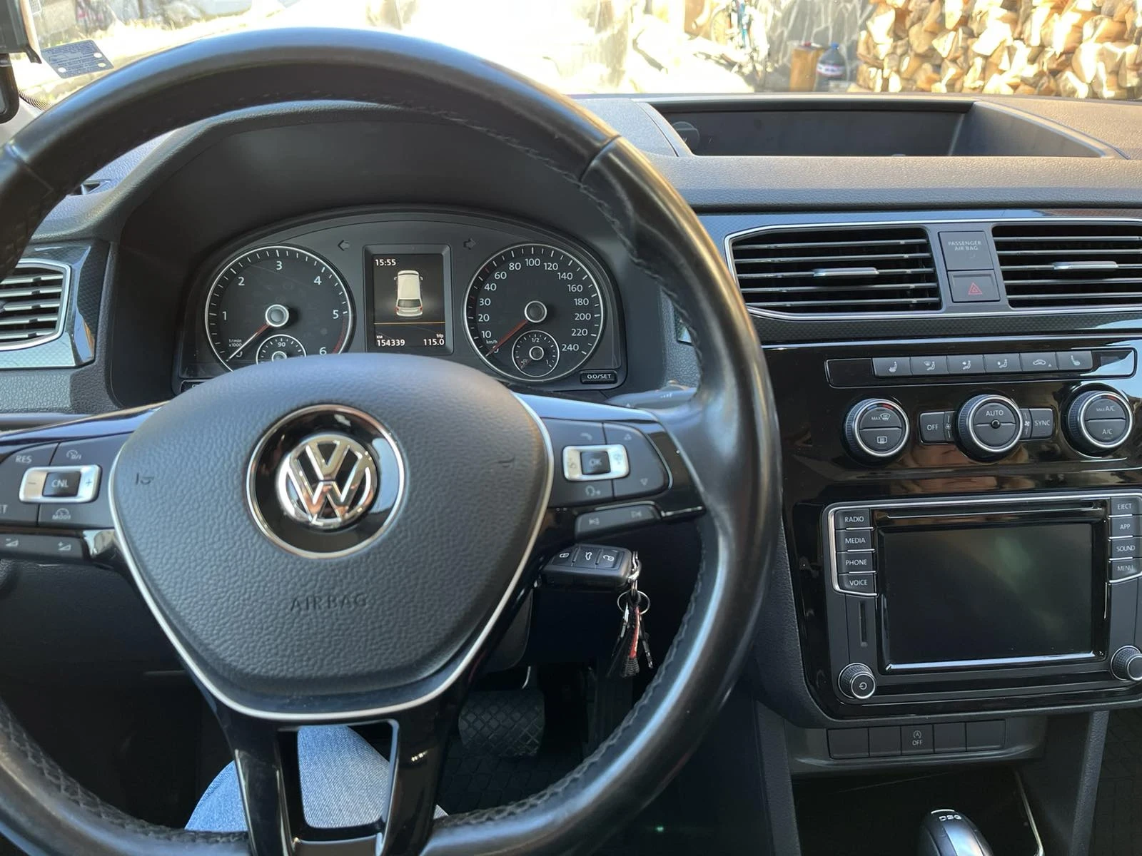 VW Caddy HIGHLINE DSG 2.0 TDI 150 к. с. ПЕЧКА, снимка 16 - Автомобили и джипове - 53841478