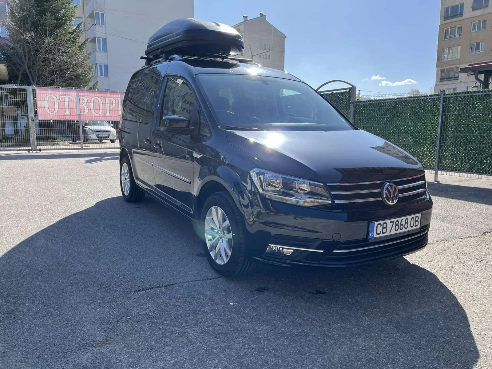 VW Caddy HIGHLINE DSG 2.0 TDI 150 к. с. ПЕЧКА, снимка 4 - Автомобили и джипове - 53841478