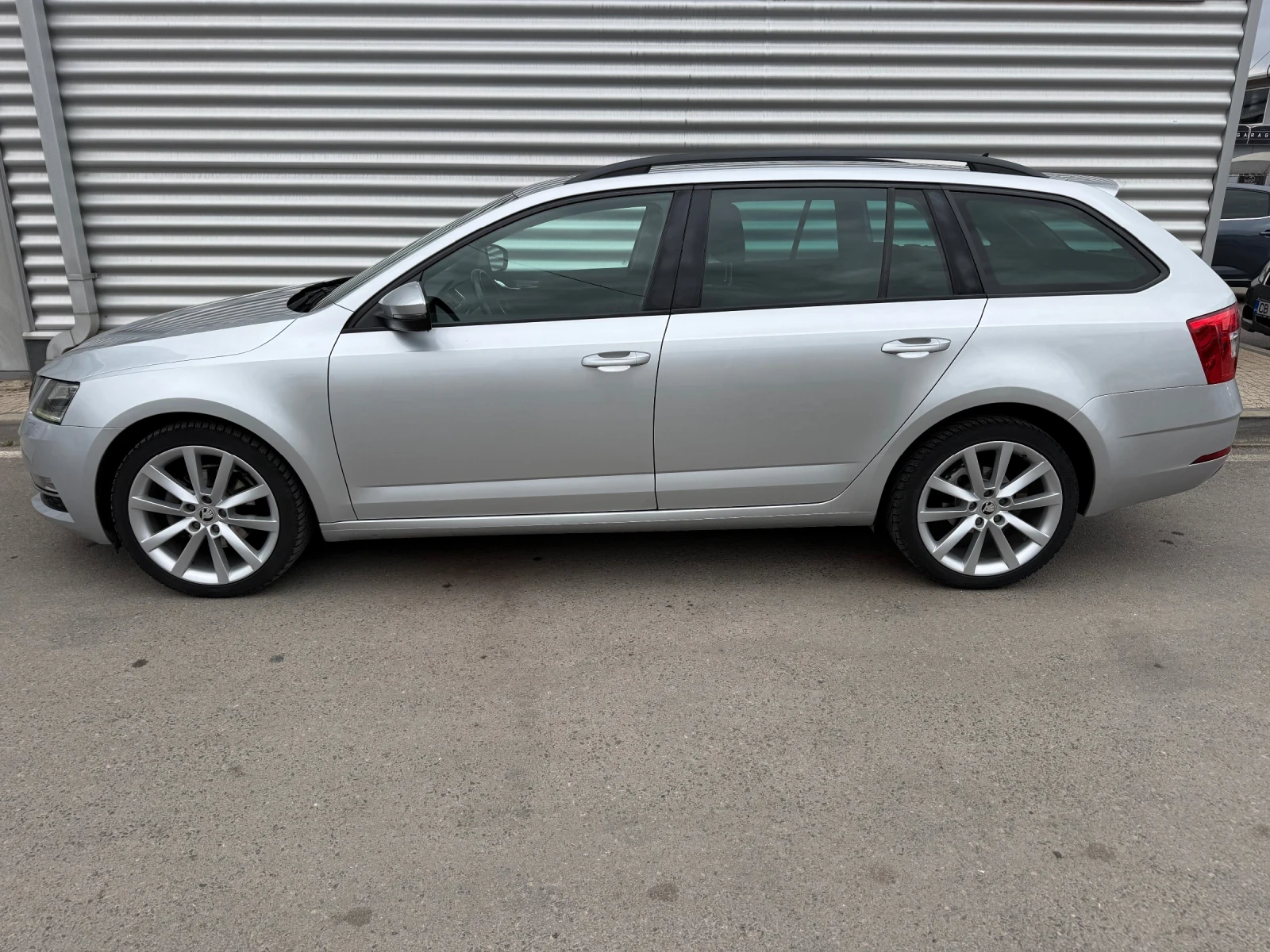Skoda Octavia DSG+ 2.0TDI+ Full Led+ ������+ ��������� | Mobile.bg � ����������� 2
