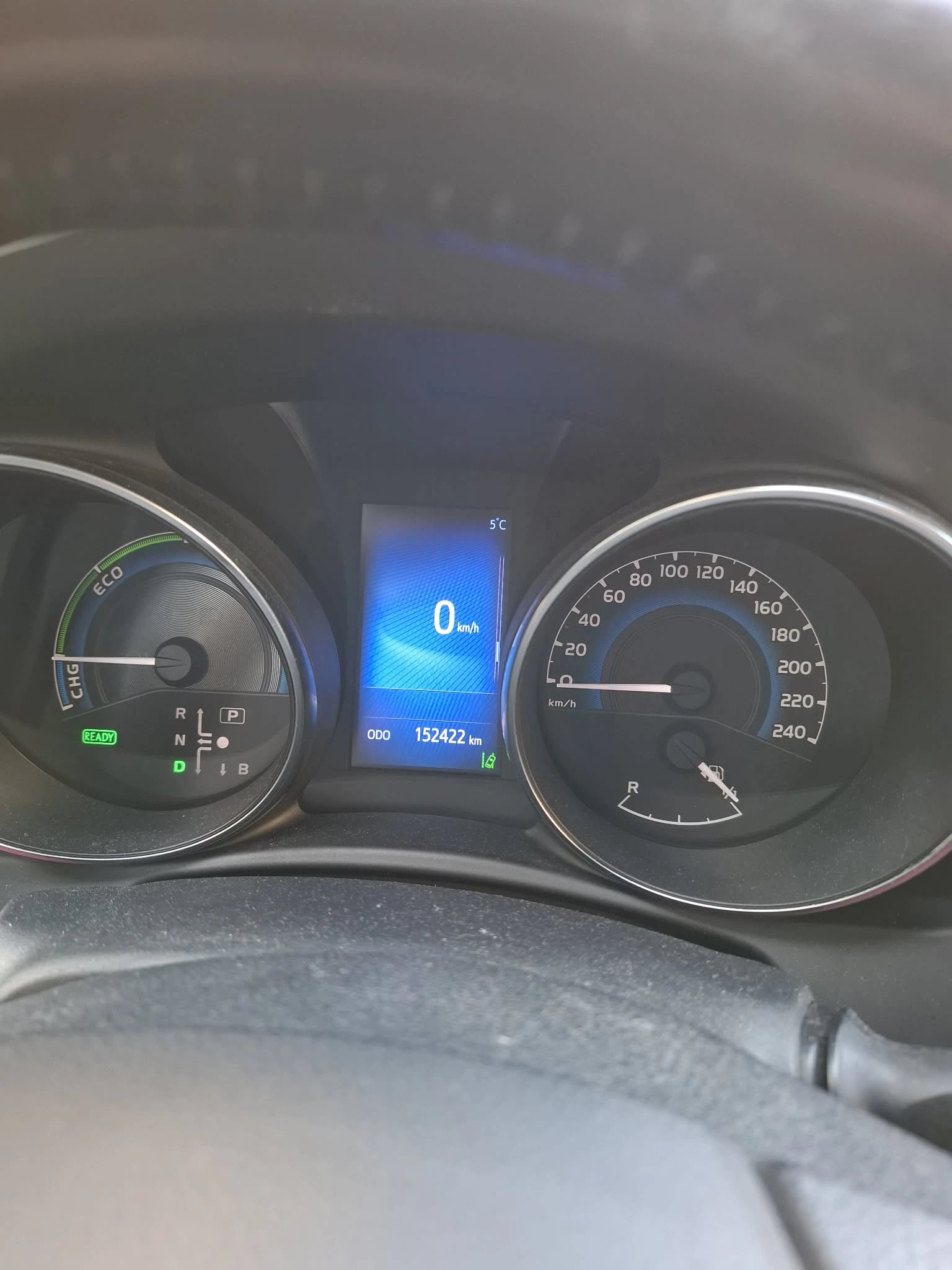 Toyota Auris, снимка 6 - Автомобили и джипове - 53924111