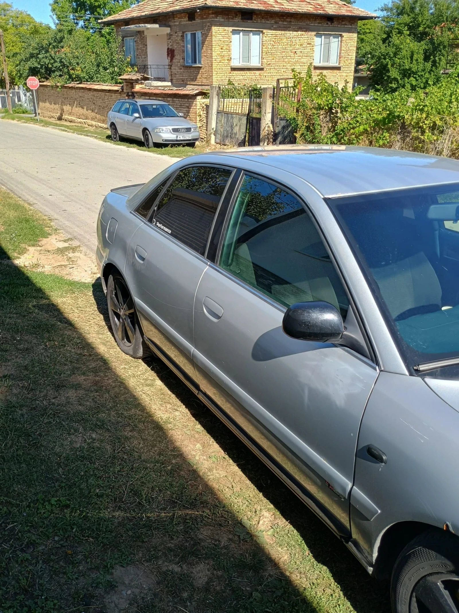 Audi A4 1.9 AFN 110к.с, снимка 4 - Автомобили и джипове - 54356205