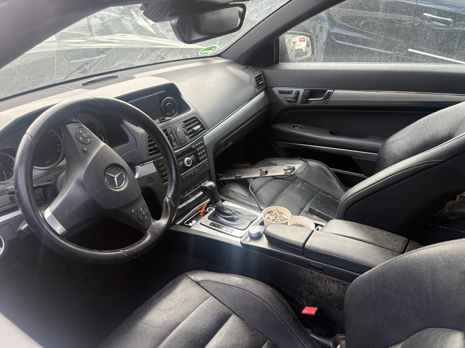 Mercedes-Benz E 350 Cgi cabrio, снимка 2 - Автомобили и джипове - 54542039