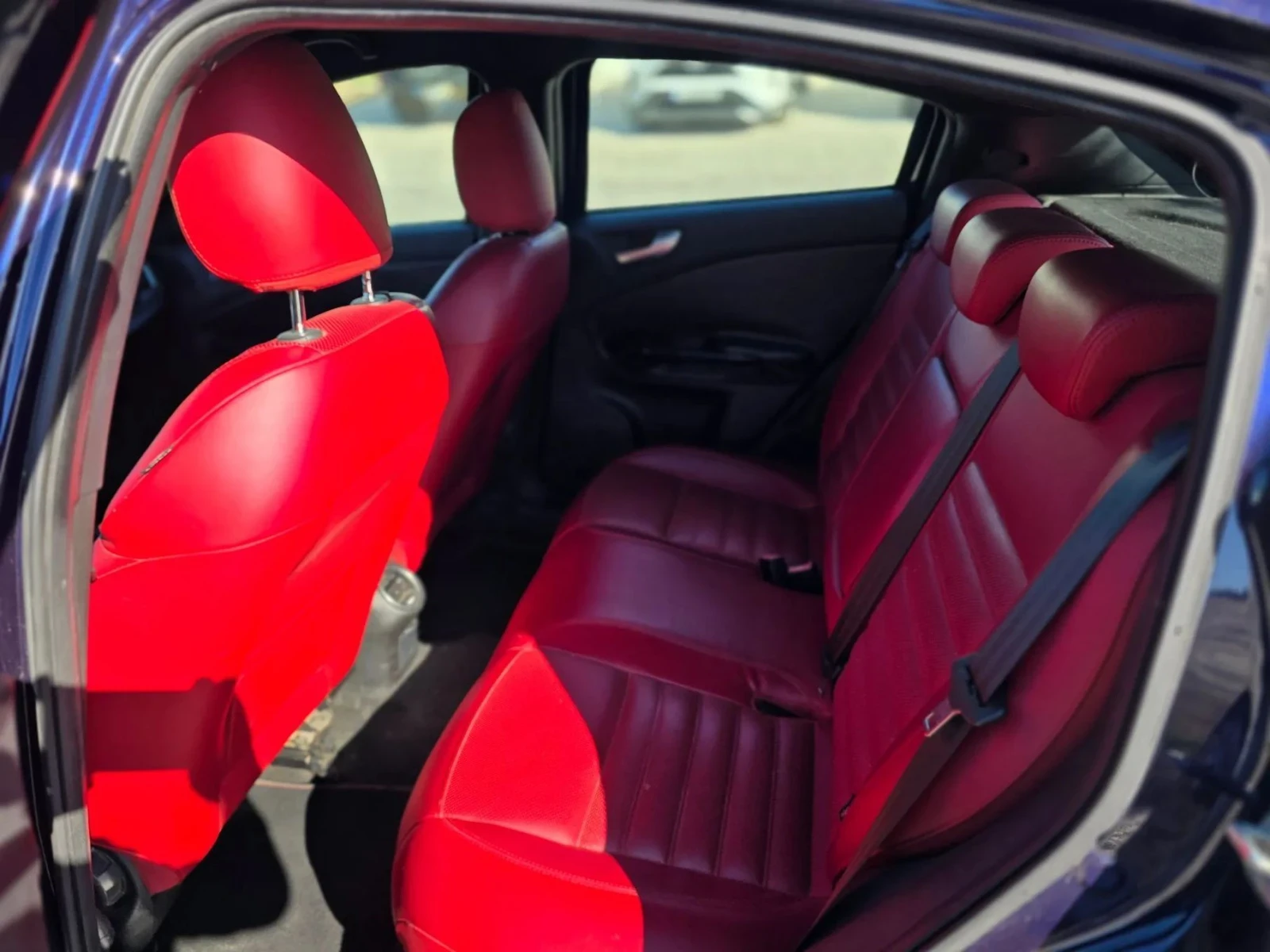 Alfa Romeo Giulietta 1.4 170/Автомат/Обслужена/Реални километри/, снимка 5 - Автомобили и джипове - 54937476