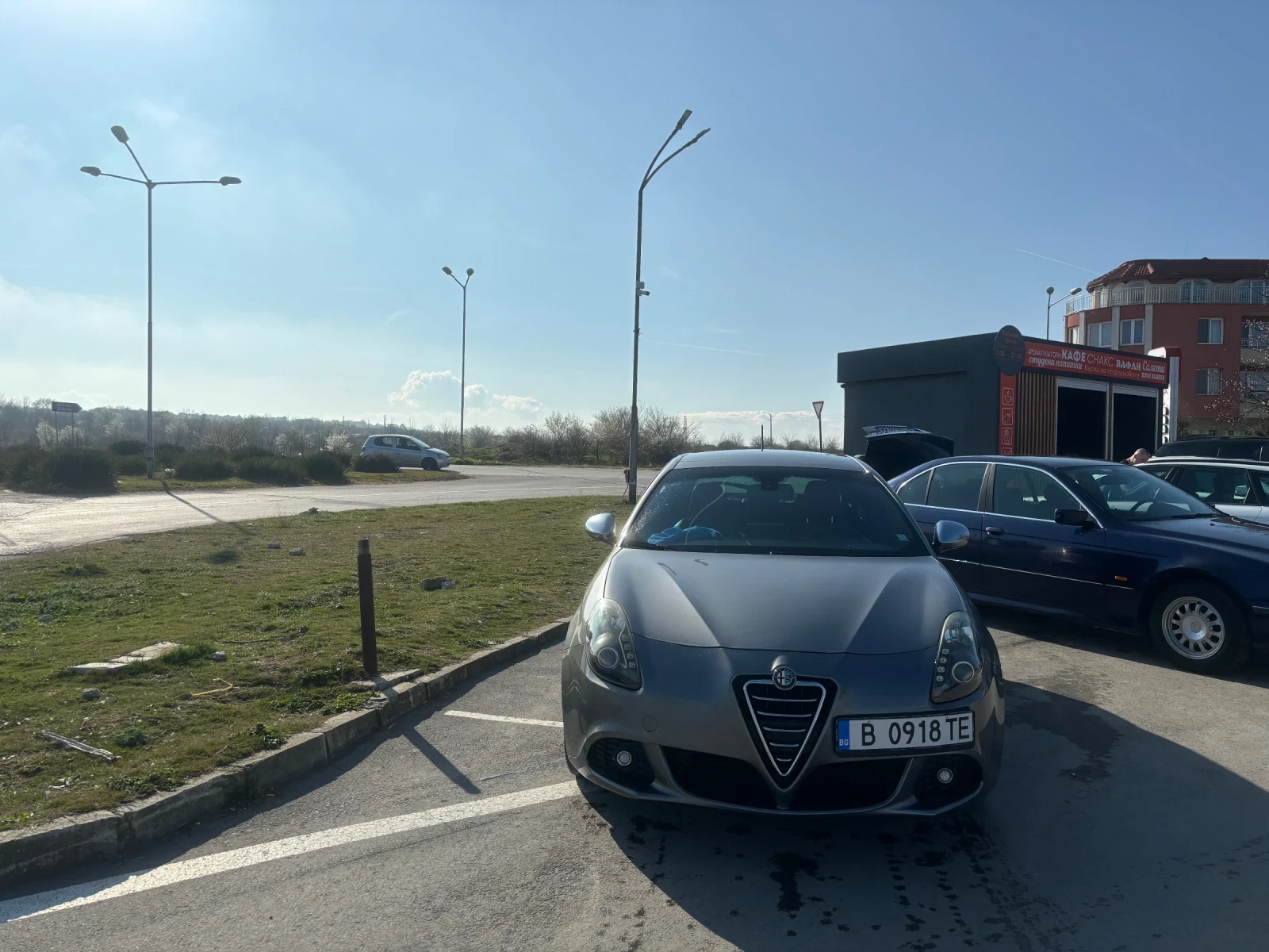 Alfa Romeo Giulietta 1.4 170/Автомат/Обслужена/Реални километри/, снимка 4 - Автомобили и джипове - 54937476