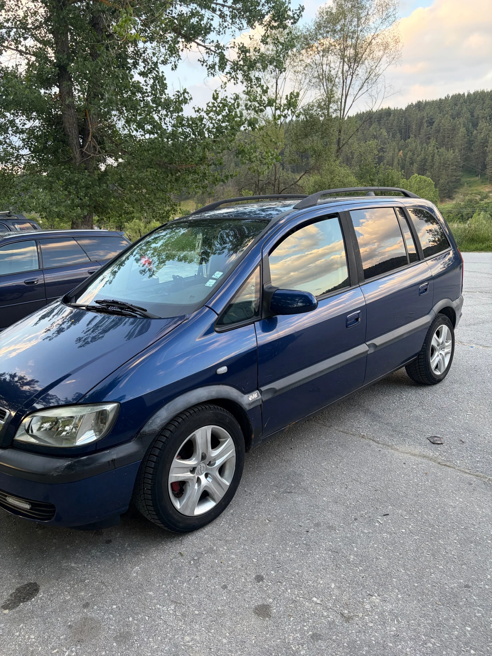 Opel Zafira, снимка 2 - Автомобили и джипове - 54990635