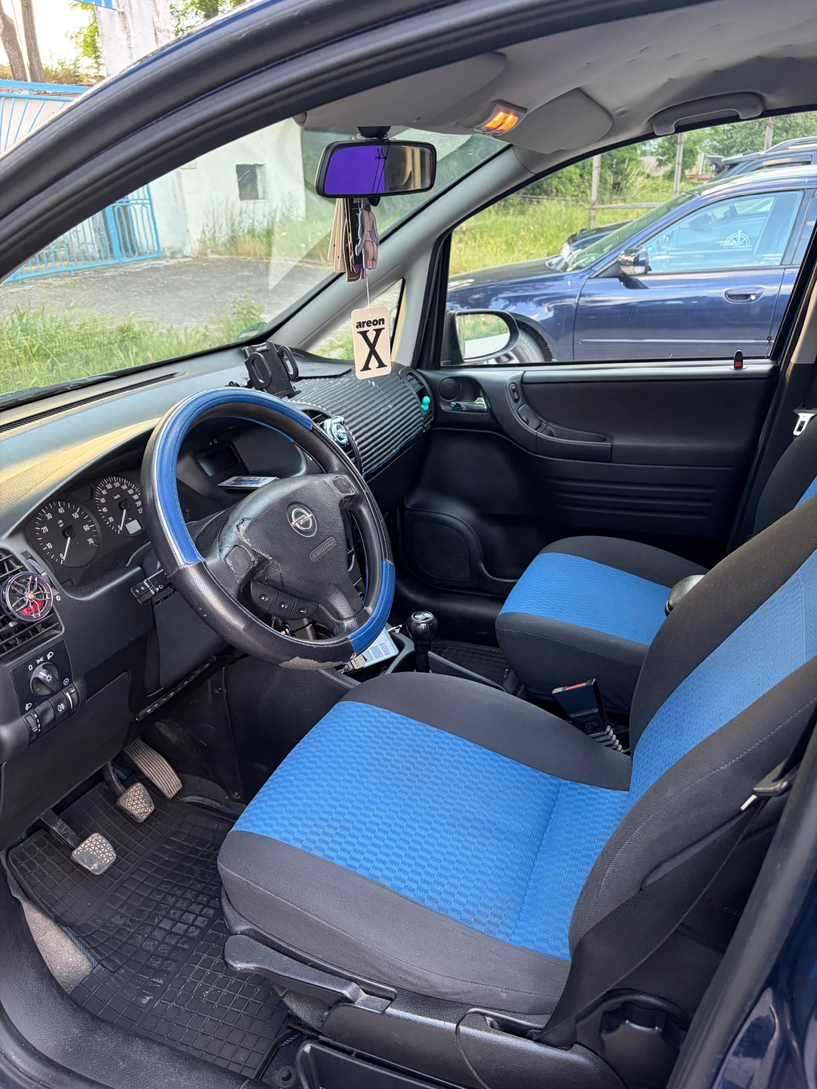 Opel Zafira, снимка 12 - Автомобили и джипове - 54990635