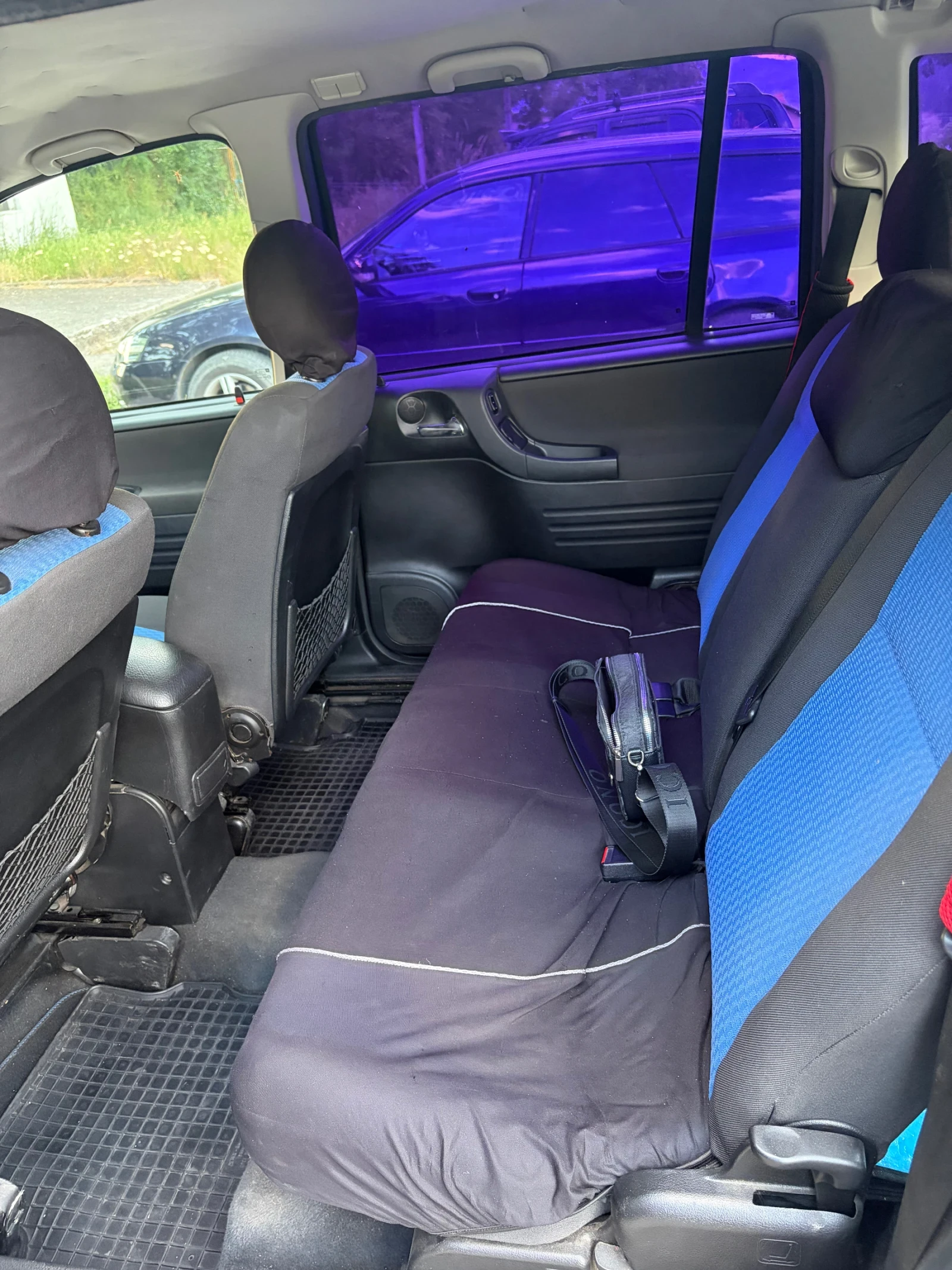 Opel Zafira, снимка 8 - Автомобили и джипове - 54990635