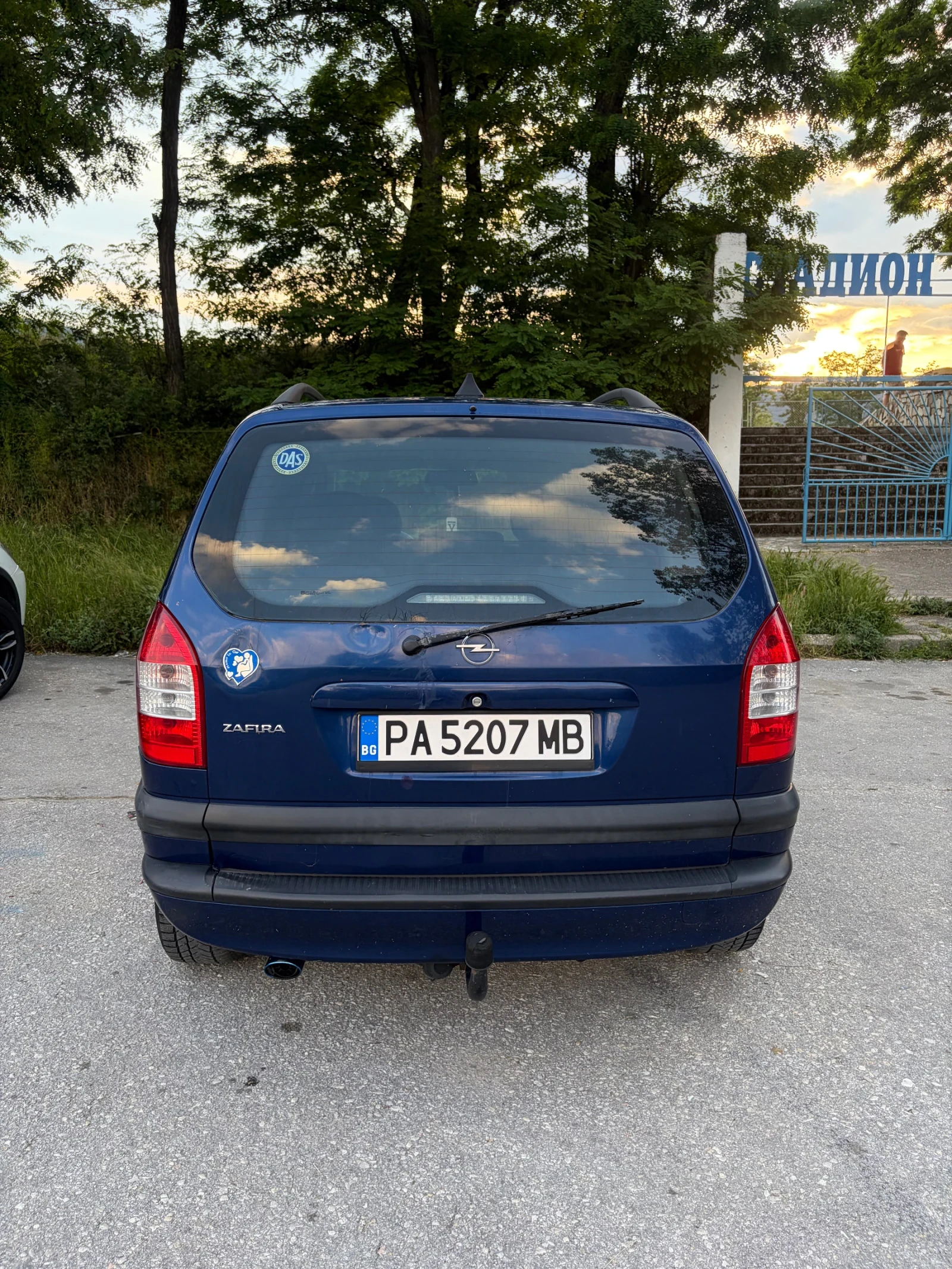 Opel Zafira, снимка 3 - Автомобили и джипове - 54990635