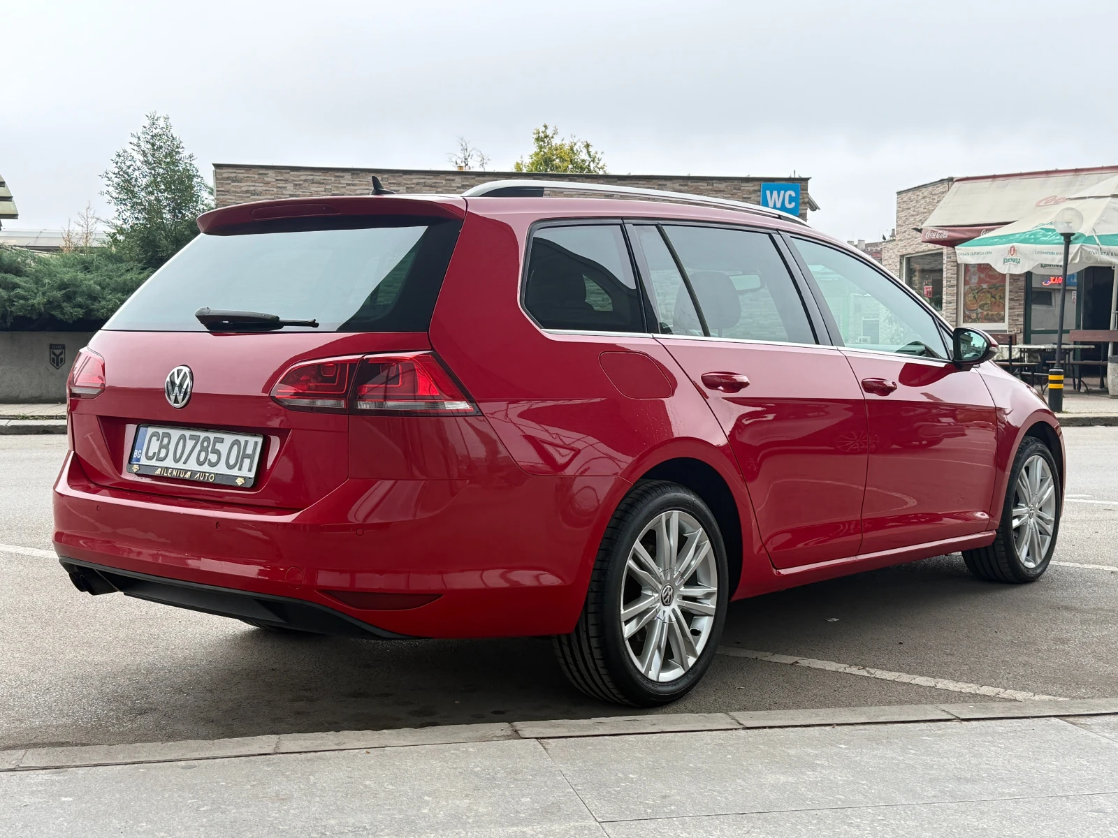 VW Golf 6 МЕСЕЦА ГАРАНЦИЯ/2.0TDI 150к.с. Панорама/Подгрев, снимка 5 - Автомобили и джипове - 55047215