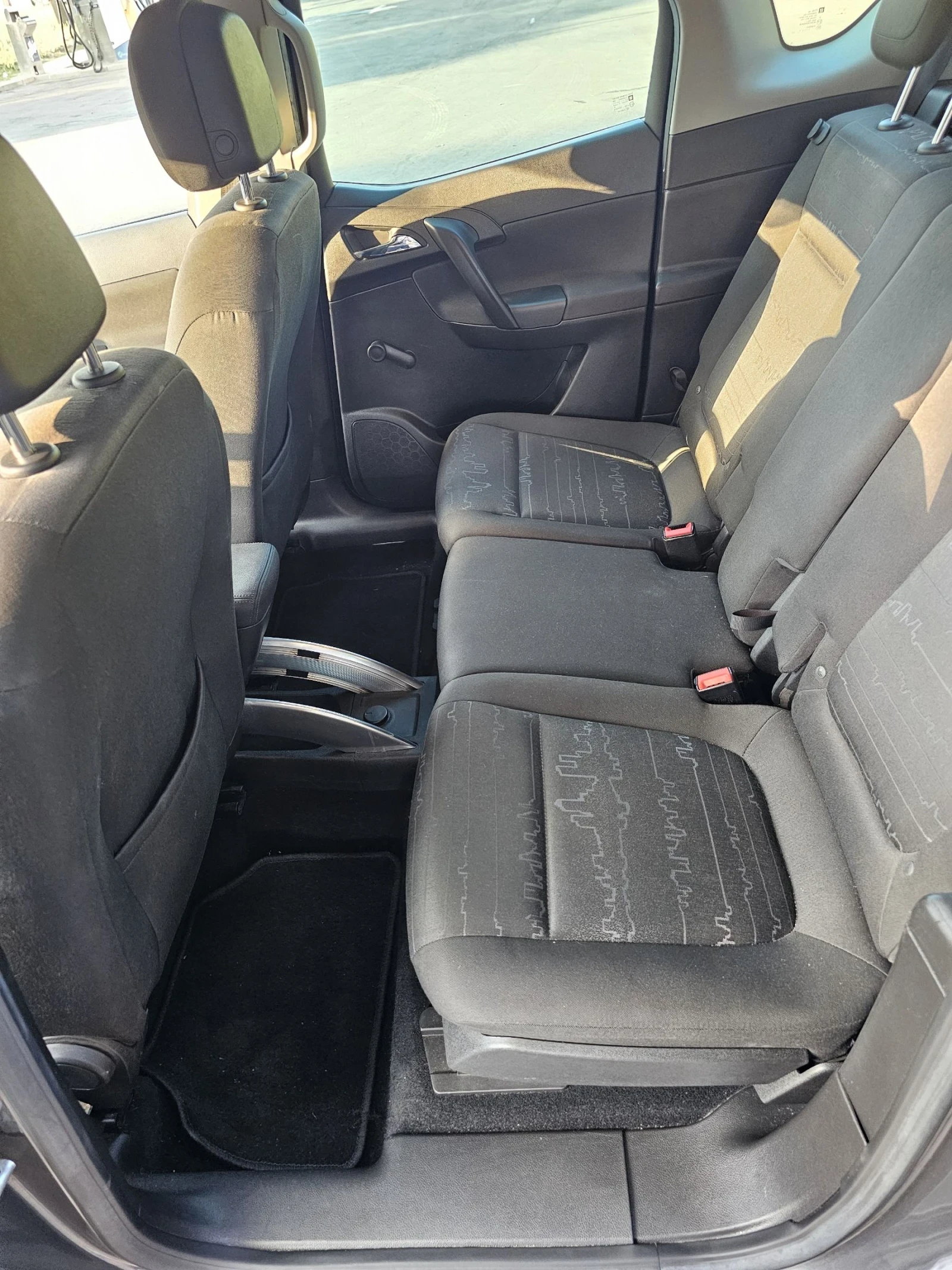 Opel Meriva, снимка 16 - Автомобили и джипове - 55214255