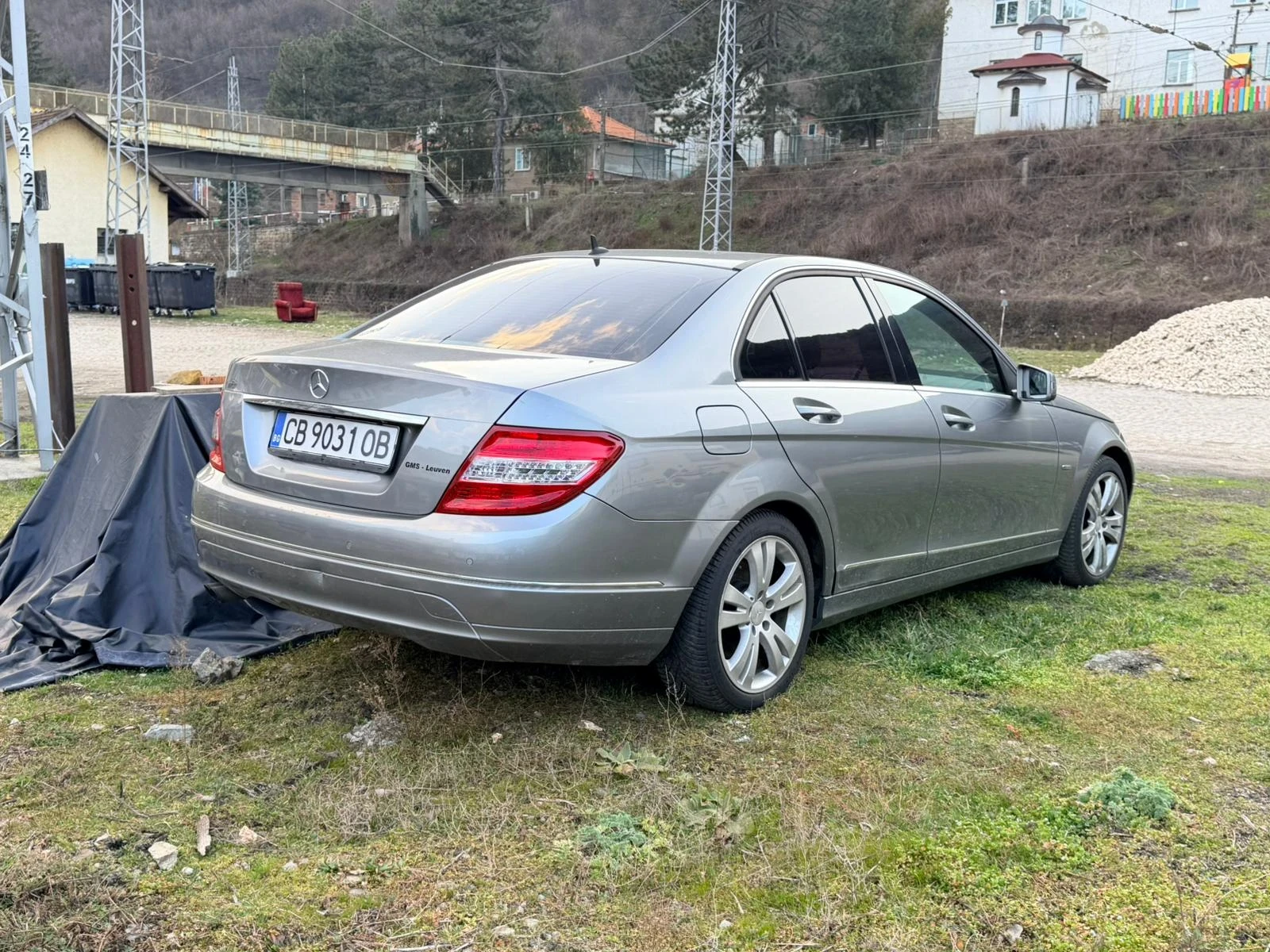 Mercedes-Benz C 220 CDi-автомат-кожа-нави, снимка 3 - Автомобили и джипове - 55392015