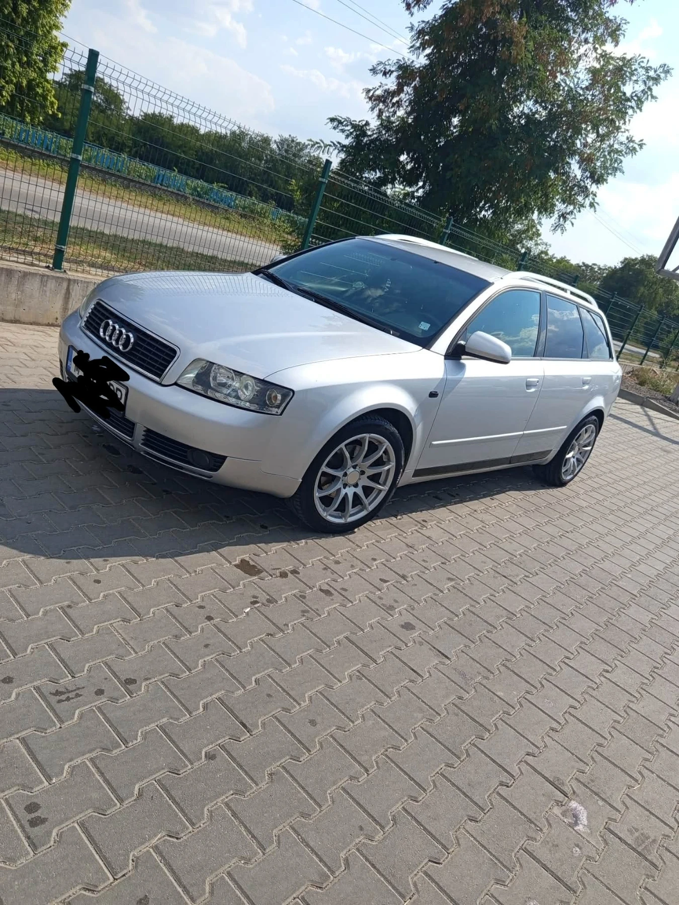 Audi A4 1.9