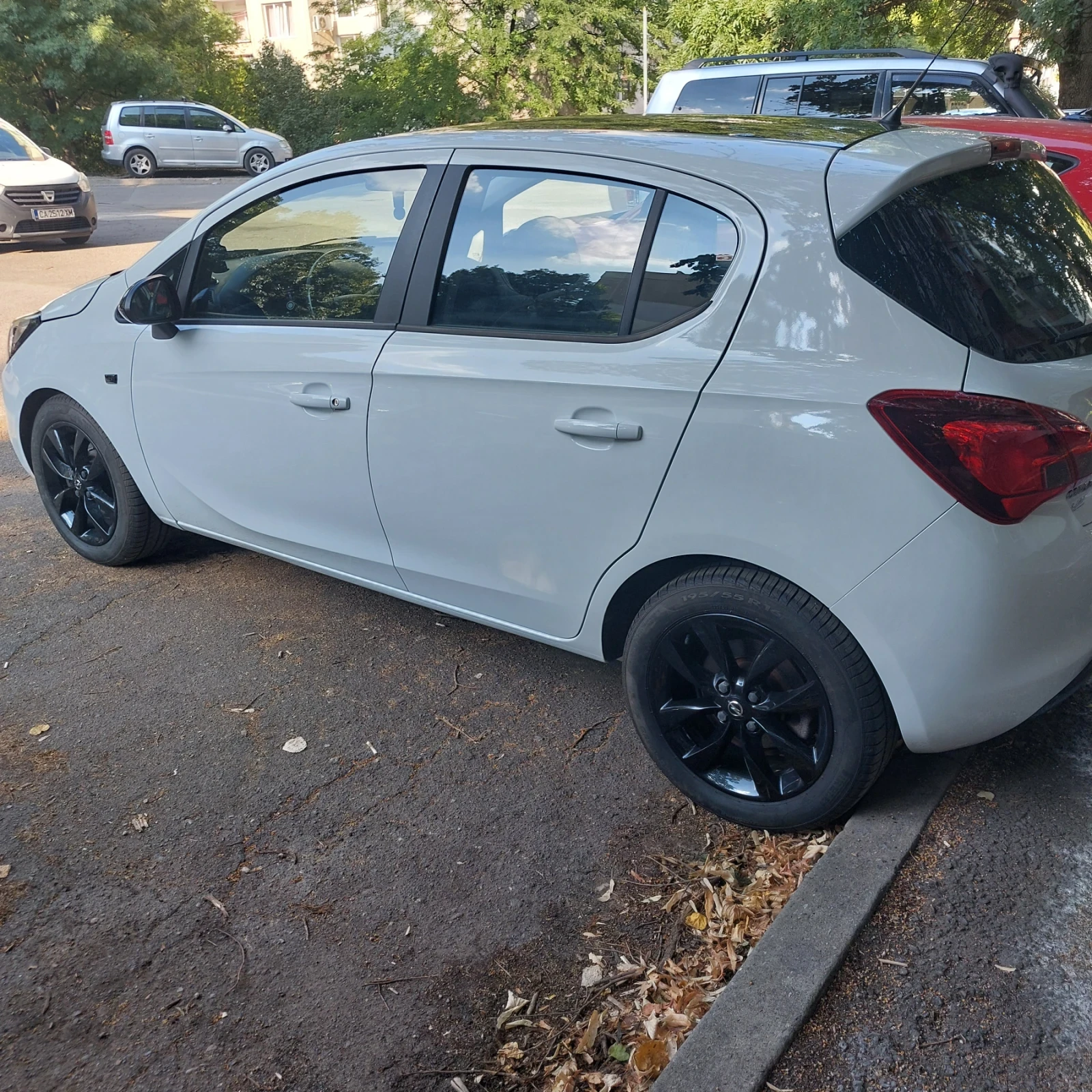Opel Corsa Black White , снимка 8 - Автомобили и джипове - 55785328