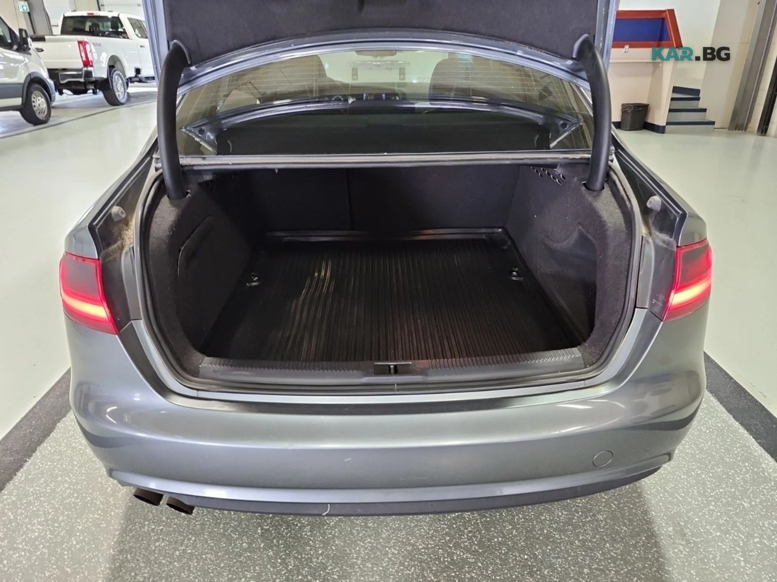 Audi A4 АвтоКредит* (ЦЕНА ДО БГ), снимка 11 - Автомобили и джипове - 55838000