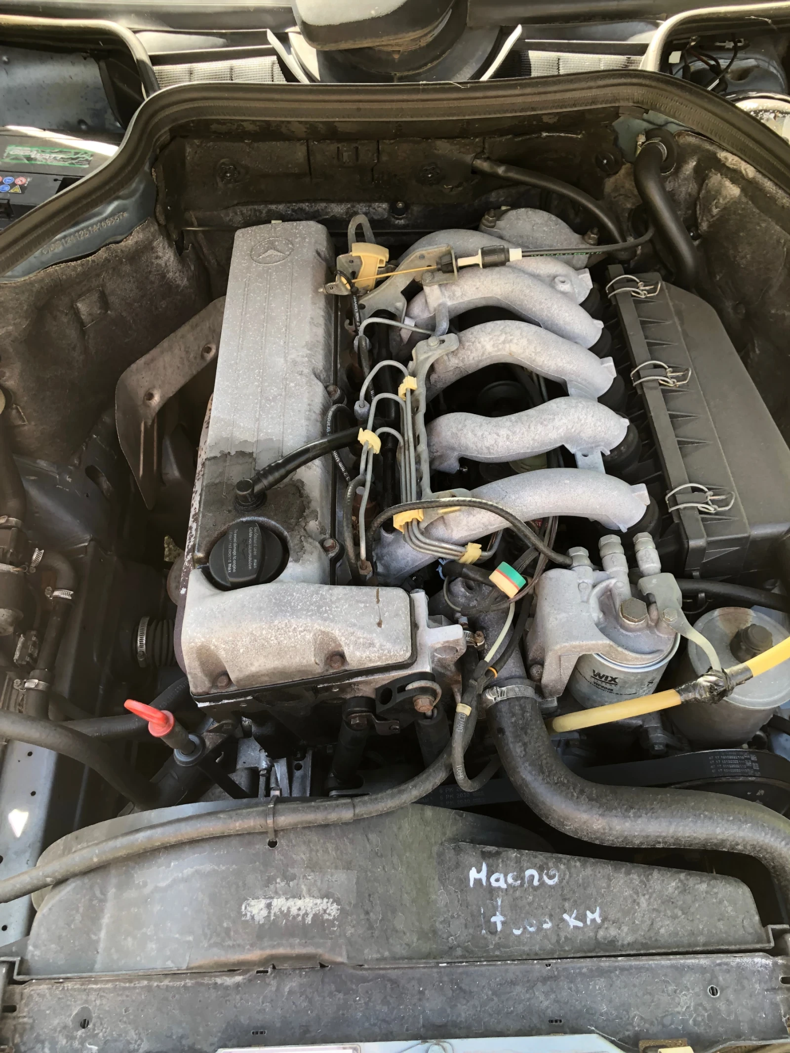 Mercedes-Benz 124 2.5d, снимка 11 - Автомобили и джипове - 55950975