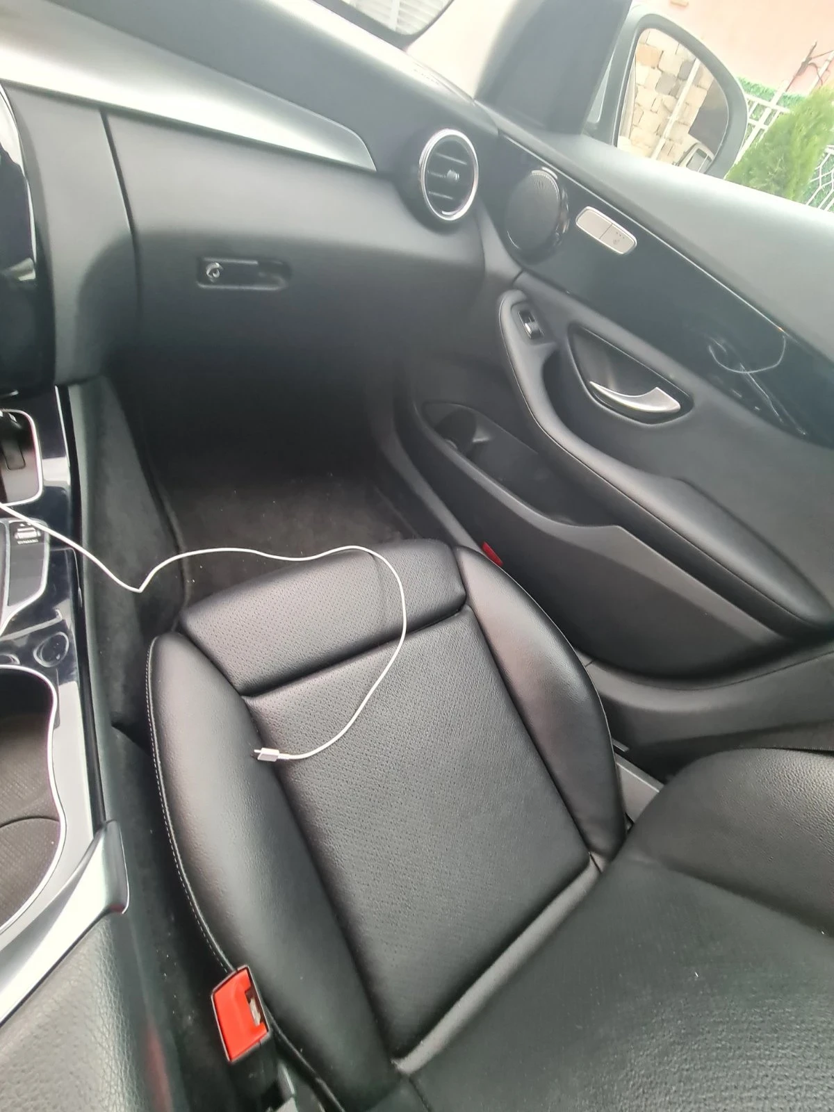Mercedes-Benz C 200, снимка 5 - Автомобили и джипове - 56440781