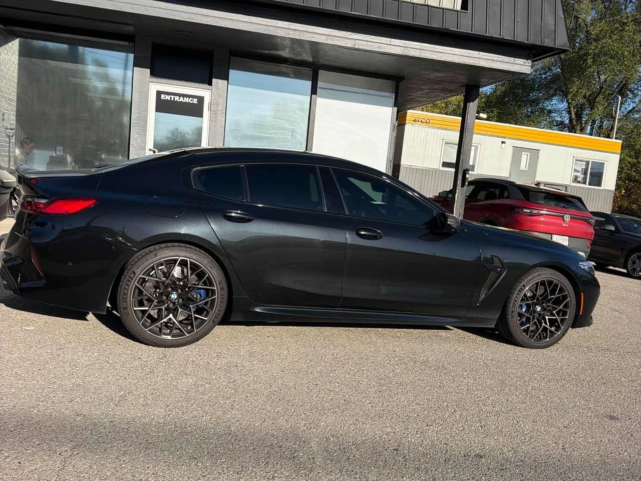 BMW M8 Competition  CARFAX, снимка 3 - Автомобили и джипове - 56580276