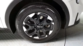 Kia Sorento PRESTIGE / DISTRONIC / ОБДУХВАНЕ / ПОДГРЕВИ  - 22600 € / 44201.76 лв. - 63860351 5