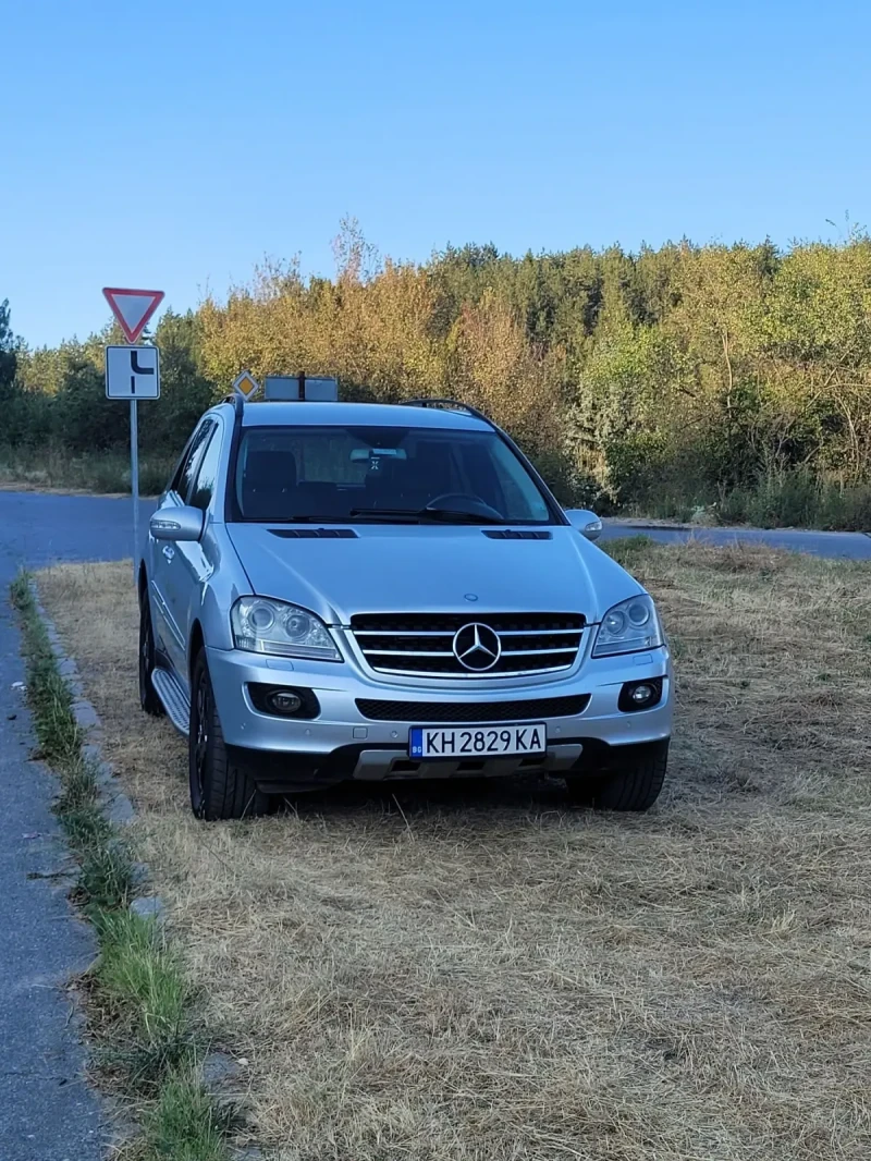 Mercedes-Benz ML 320, снимка 4 - Автомобили и джипове - 47614982