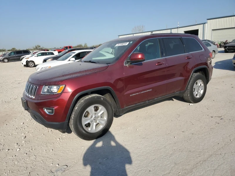 Jeep Grand cherokee LAREDO, снимка 3 - Автомобили и джипове - 47995389