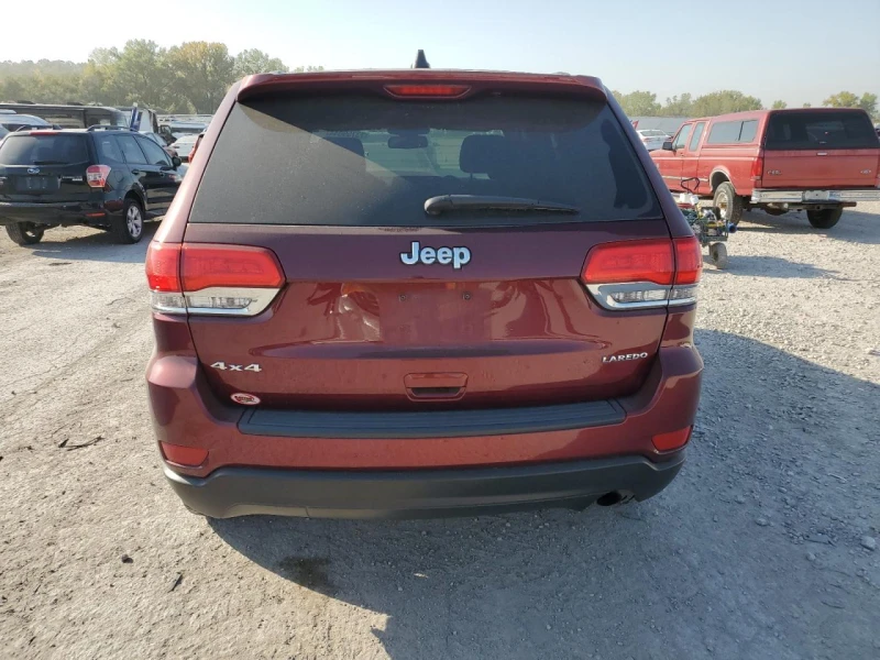 Jeep Grand cherokee LAREDO, снимка 10 - Автомобили и джипове - 47995389