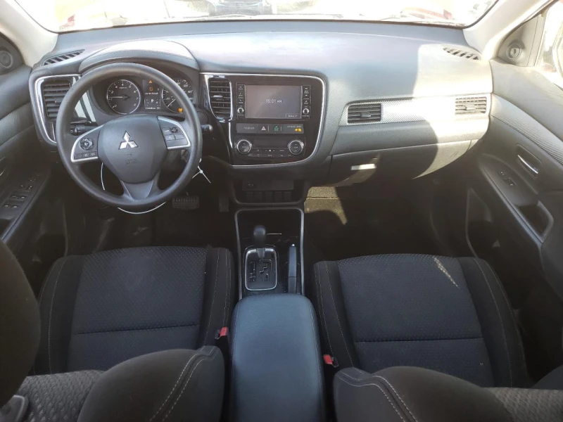 Mitsubishi Outlander ES КРАЙНА ЦЕНА!, снимка 8 - Автомобили и джипове - 49299850