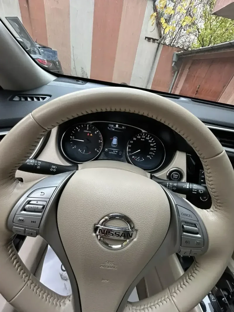 Nissan X-trail, снимка 7 - Автомобили и джипове - 52389530