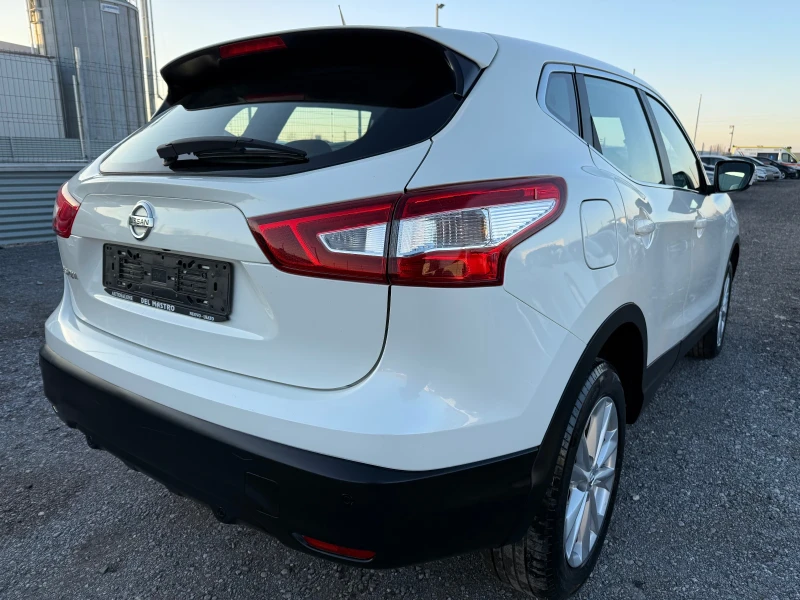 Nissan Qashqai 1.6dci 4x4 Euro6, снимка 3 - Автомобили и джипове - 52804006