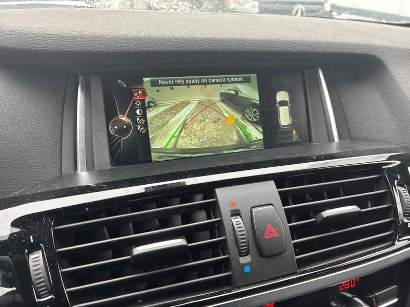 BMW X3 * xDrive28d * CARFAX * БЕЗ ПЪРВОНАЧАЛНА ВНОСКА, снимка 14 - Автомобили и джипове - 52968727