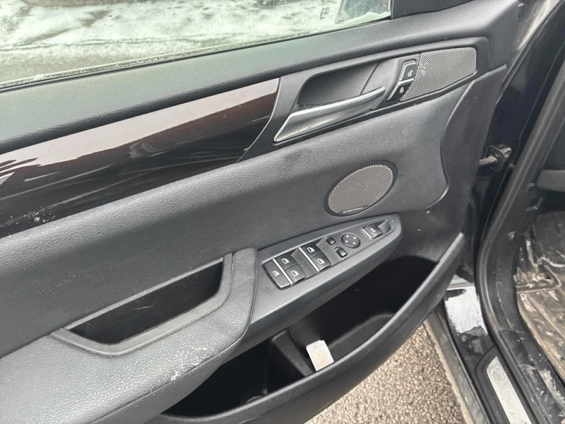 BMW X3 * xDrive28d * CARFAX * БЕЗ ПЪРВОНАЧАЛНА ВНОСКА, снимка 12 - Автомобили и джипове - 52968727