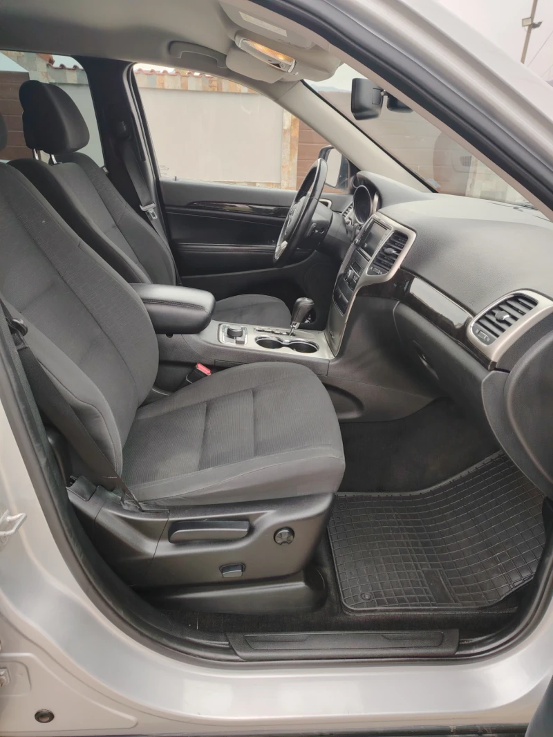 Jeep Grand cherokee WK2 3.6 LPG, снимка 8 - Автомобили и джипове - 52989002