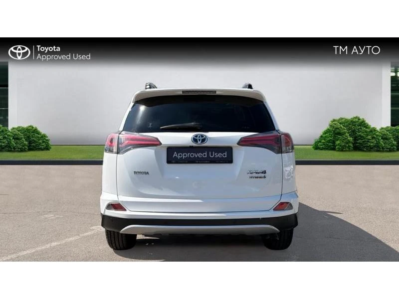 Toyota Rav4 2.5HSD LUXURY AWD, снимка 4 - Автомобили и джипове - 55951947