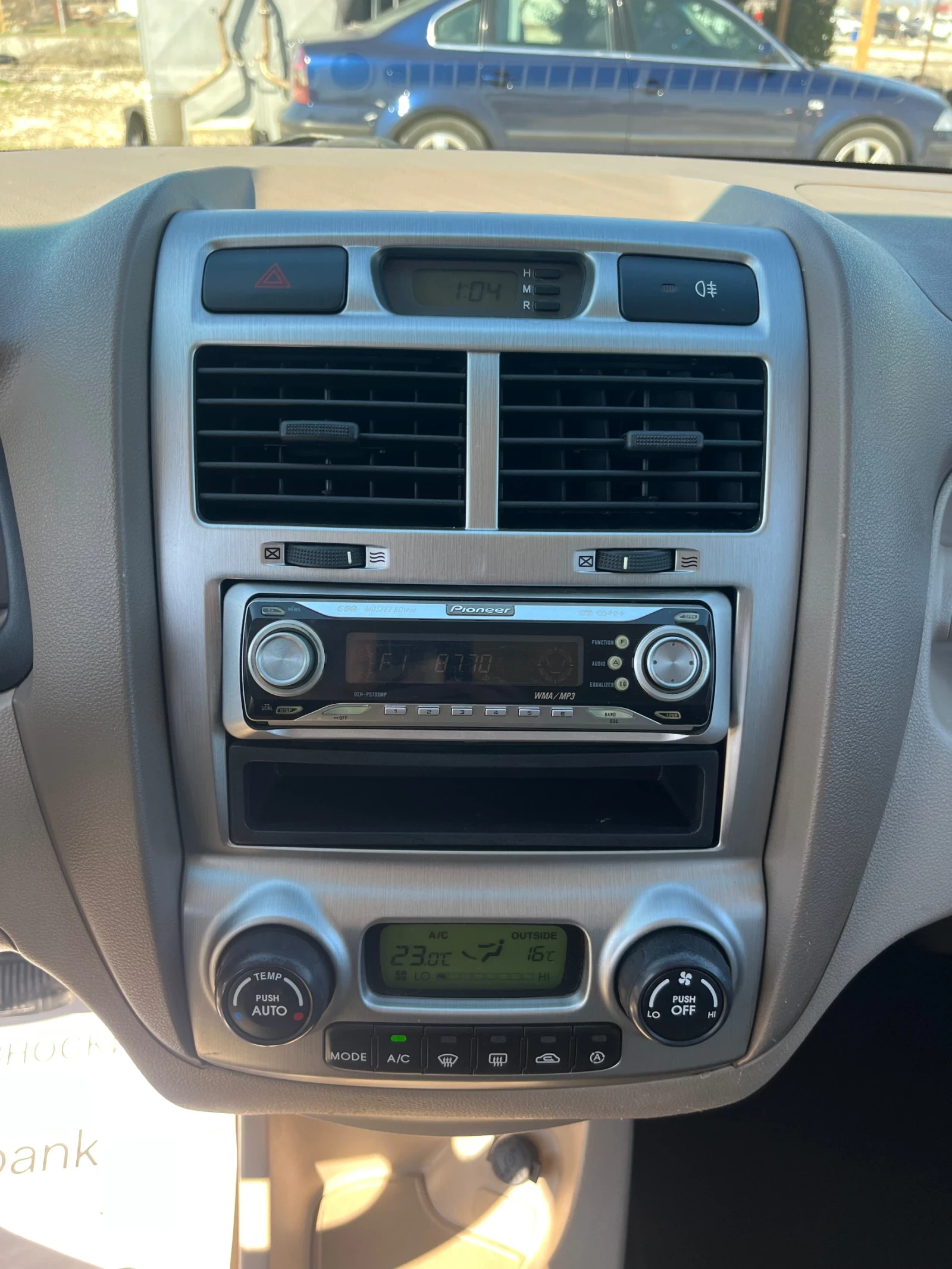 Kia Sportage 2.0 CRDi АВТОМАТ | Mobile.bg — изображение 12