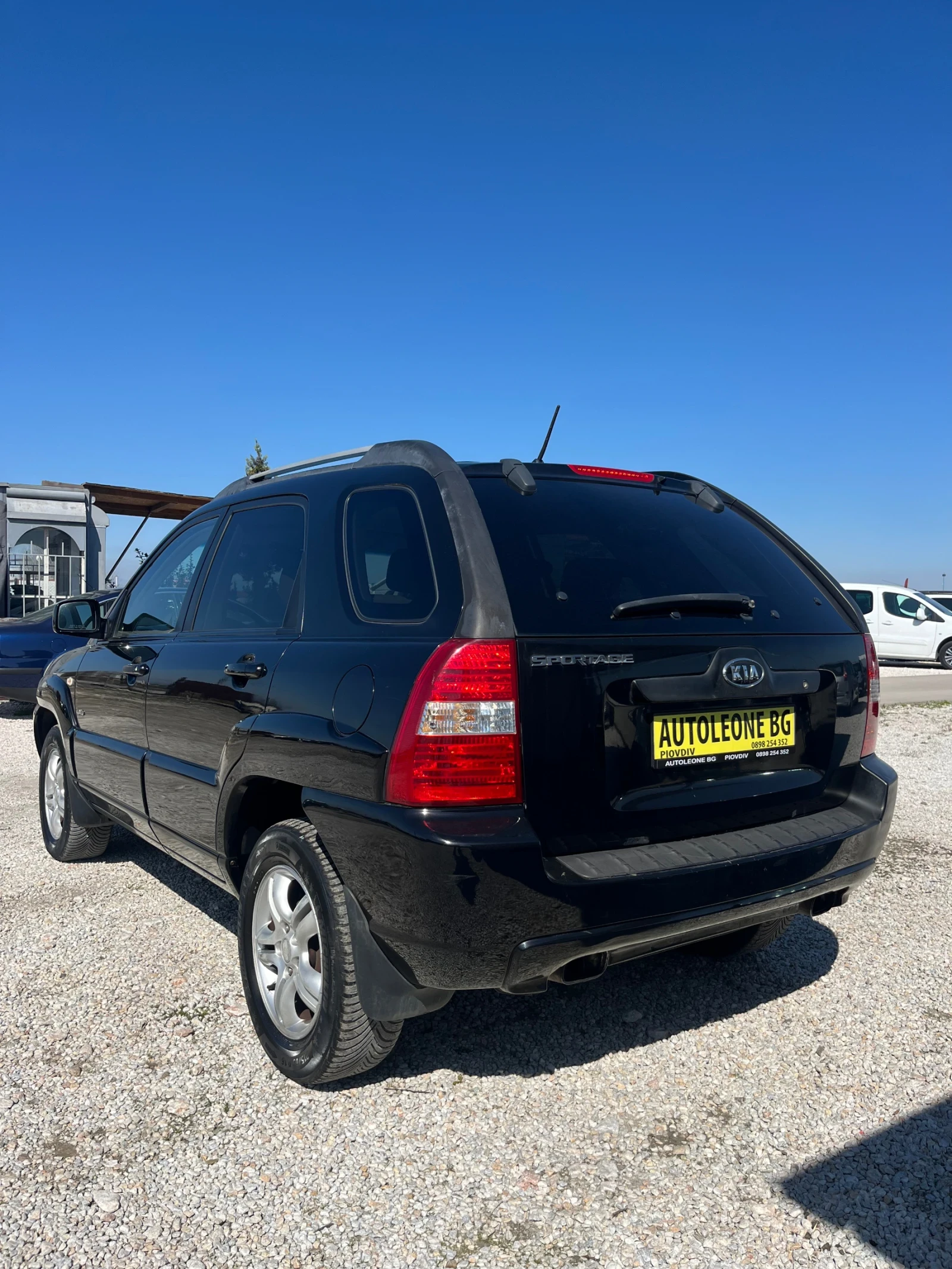 Kia Sportage 2.0 CRDi АВТОМАТ - изображение 5
