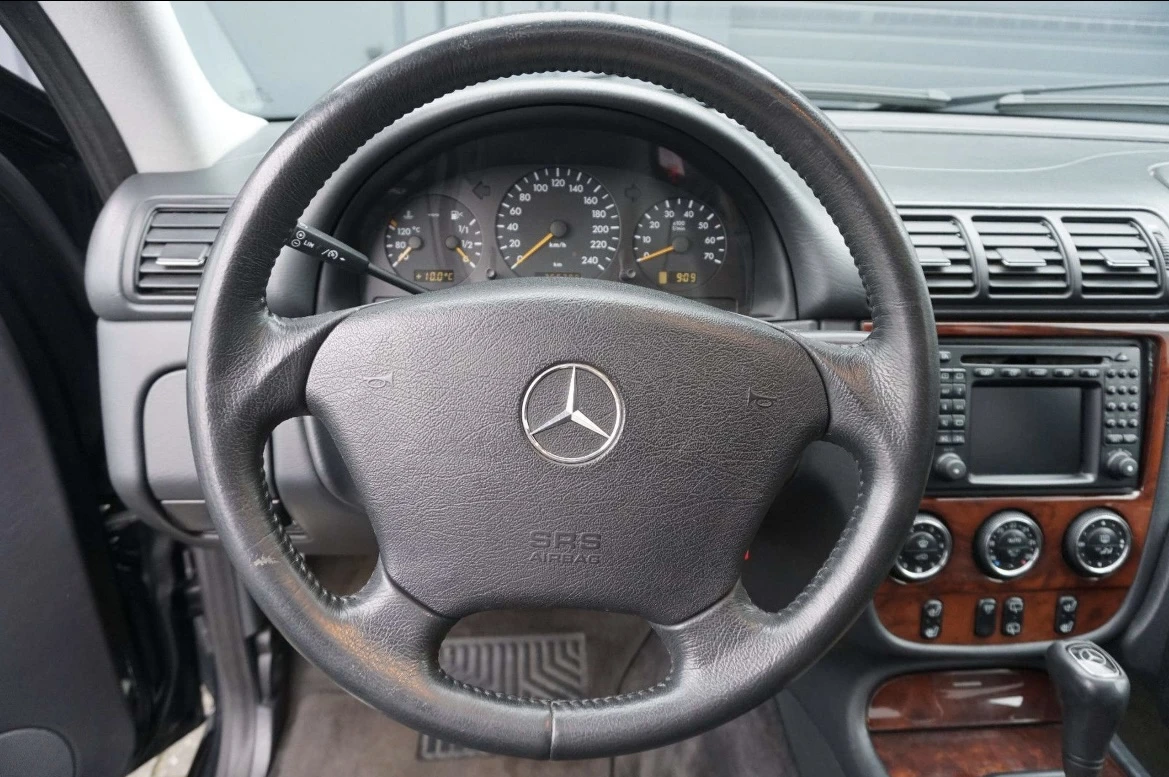 Mercedes-Benz ML 350  - изображение 10