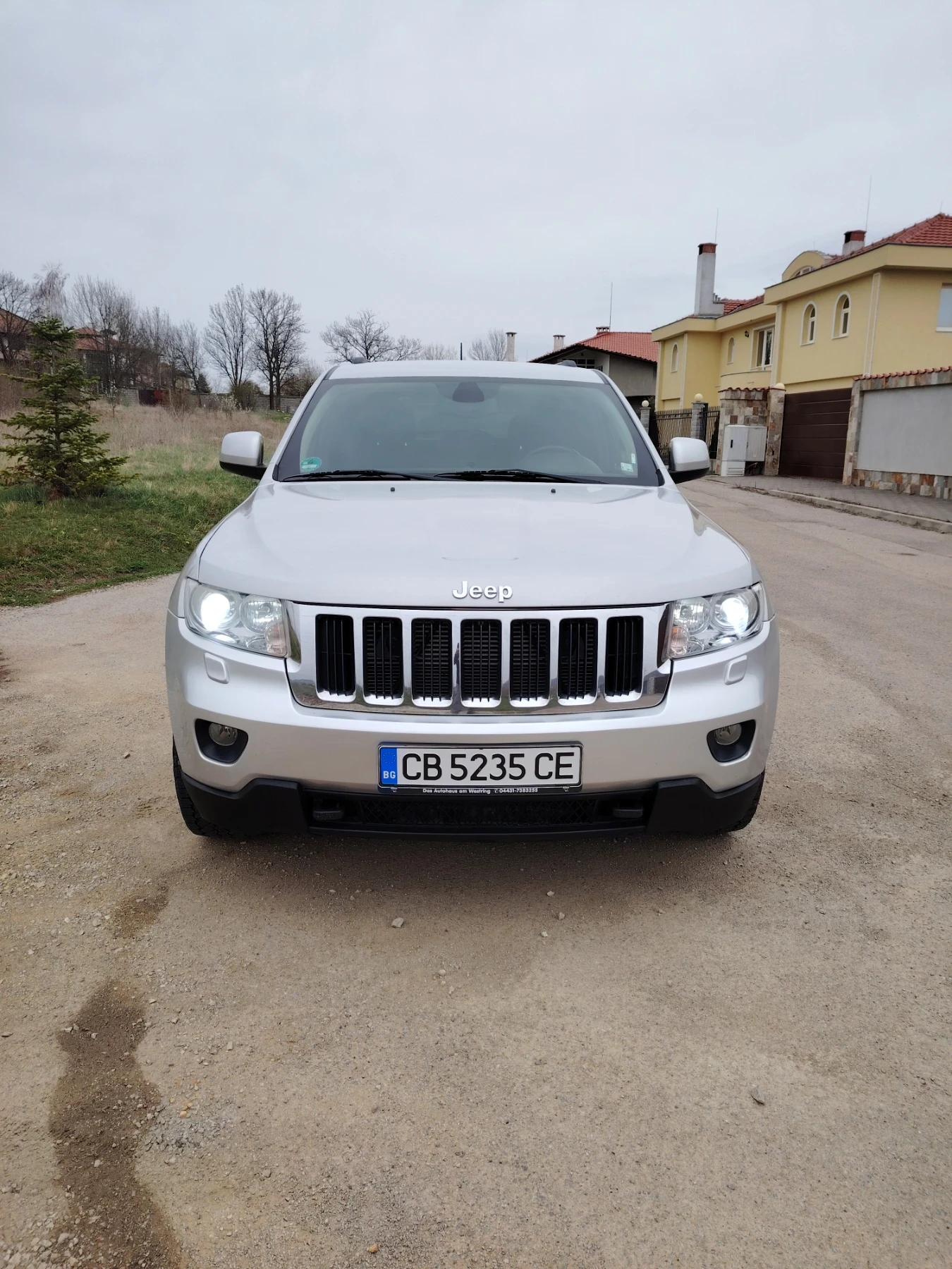 Jeep Grand cherokee WK2 3.6 LPG - изображение 3