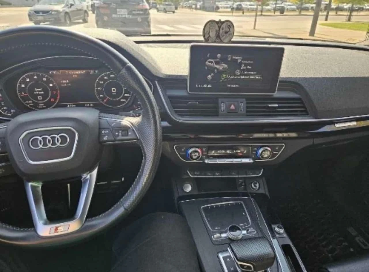 Audi Q5 * Progressiv * CARFAX * ��� ������������ ������ | Mobile.bg � ����������� 9