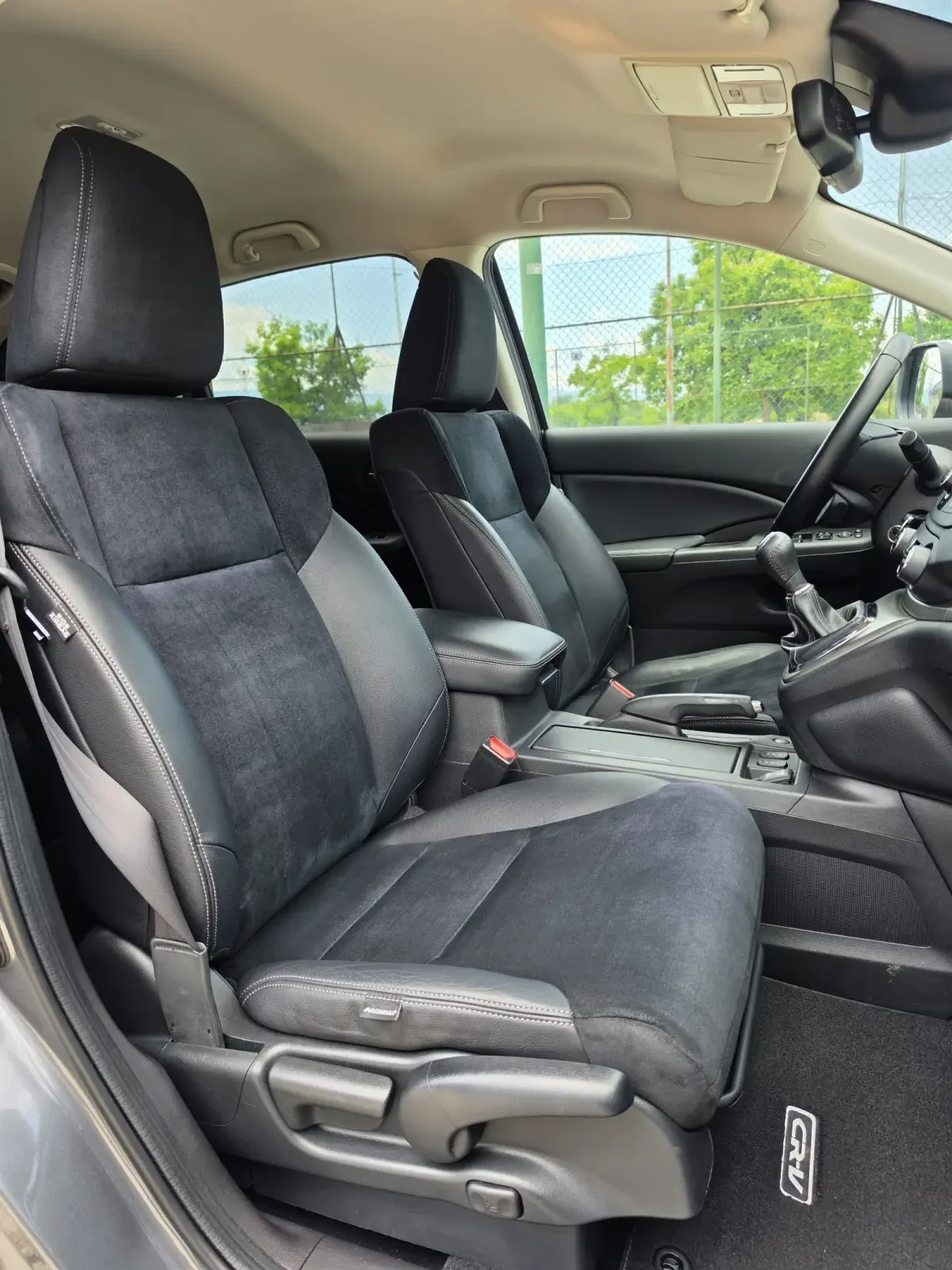 Honda Cr-v 2.0i-VTEC 4x4 Пълна история в ХОНДА, TUV дек. 2027, снимка 14 - Автомобили и джипове - 54972608