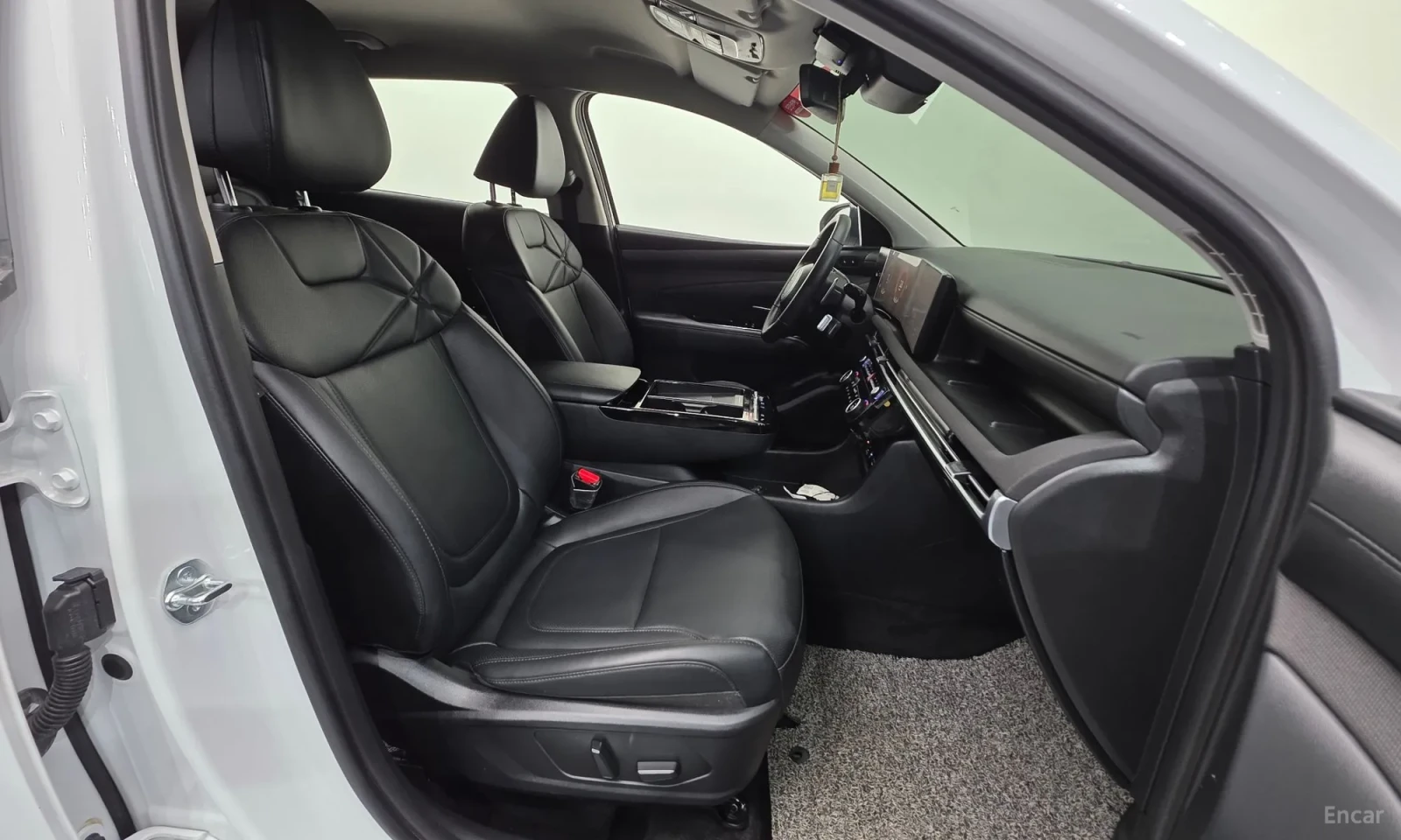 Hyundai Tucson, снимка 10 - Автомобили и джипове - 55193509