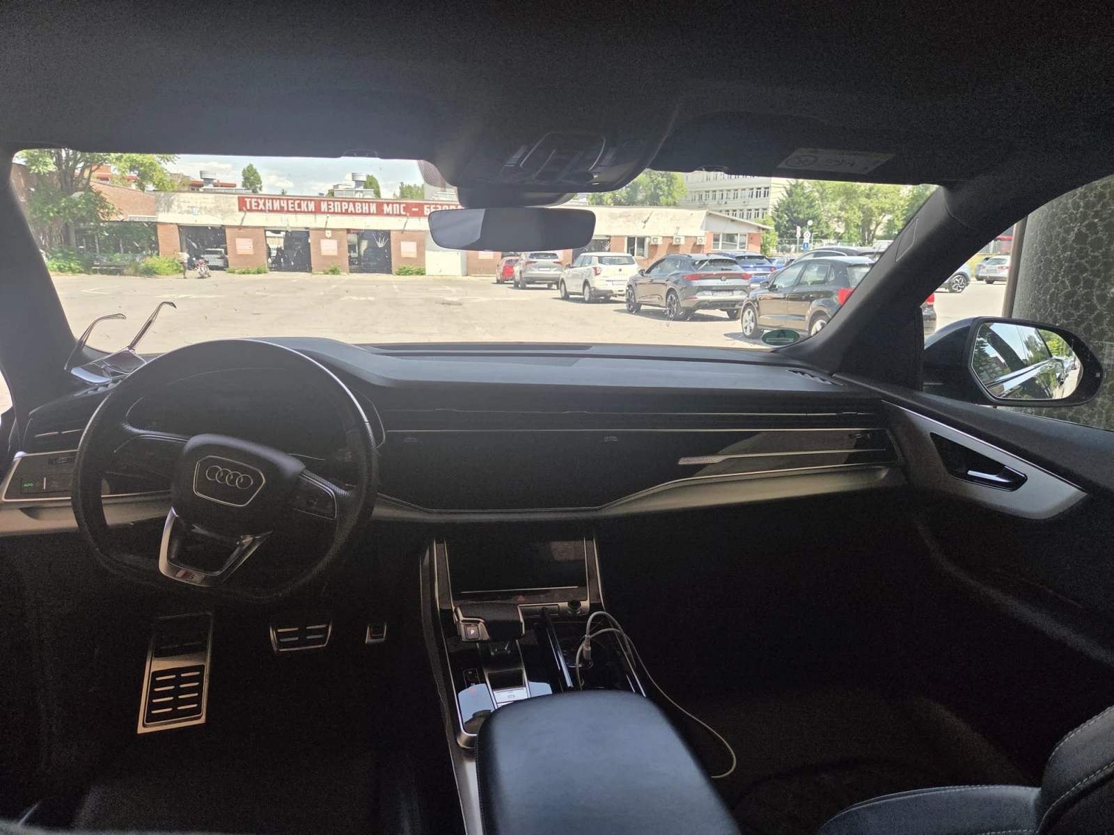 Audi SQ8, снимка 8 - Автомобили и джипове - 55333158