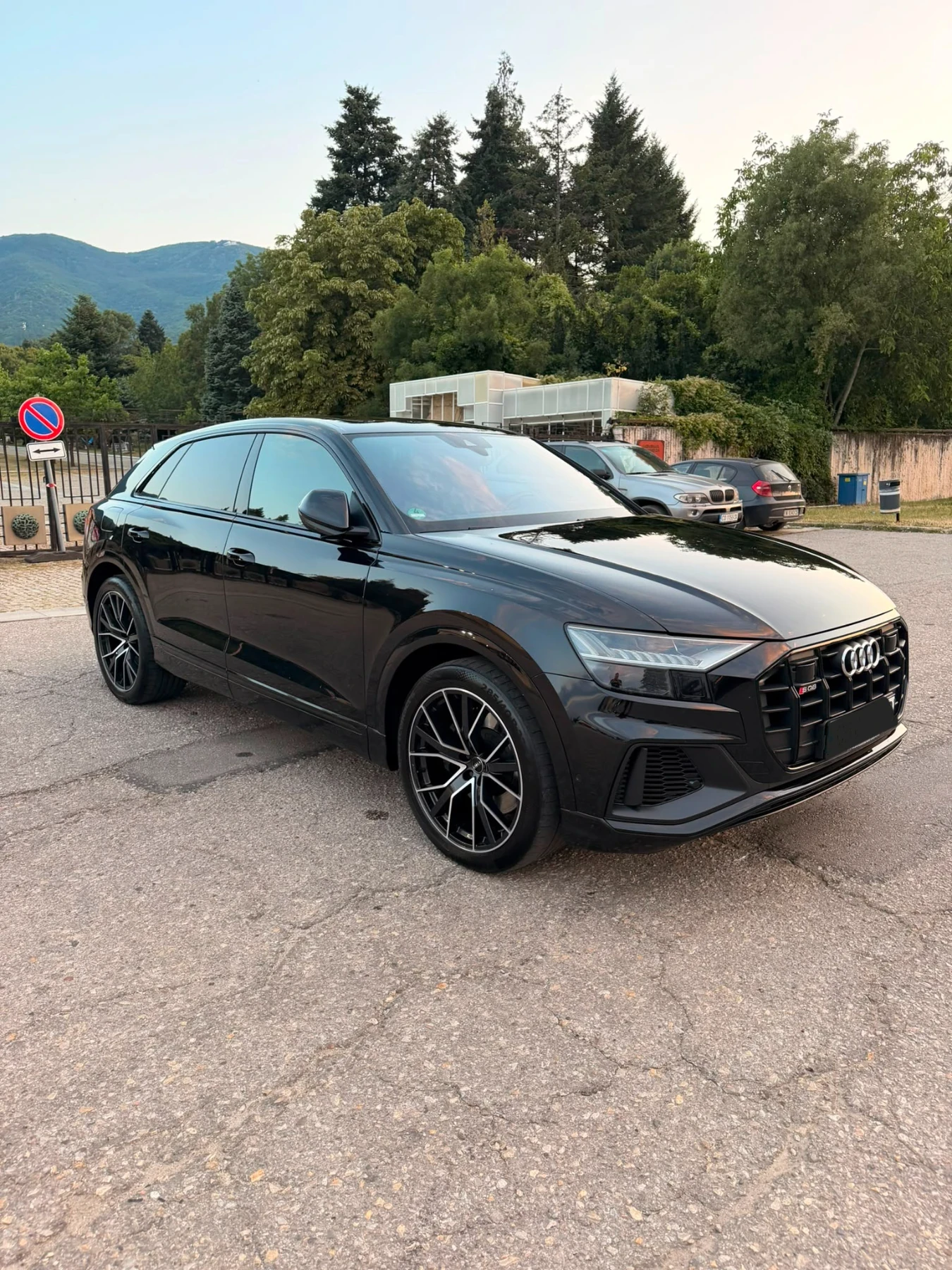 Audi SQ8, снимка 5 - Автомобили и джипове - 55878430