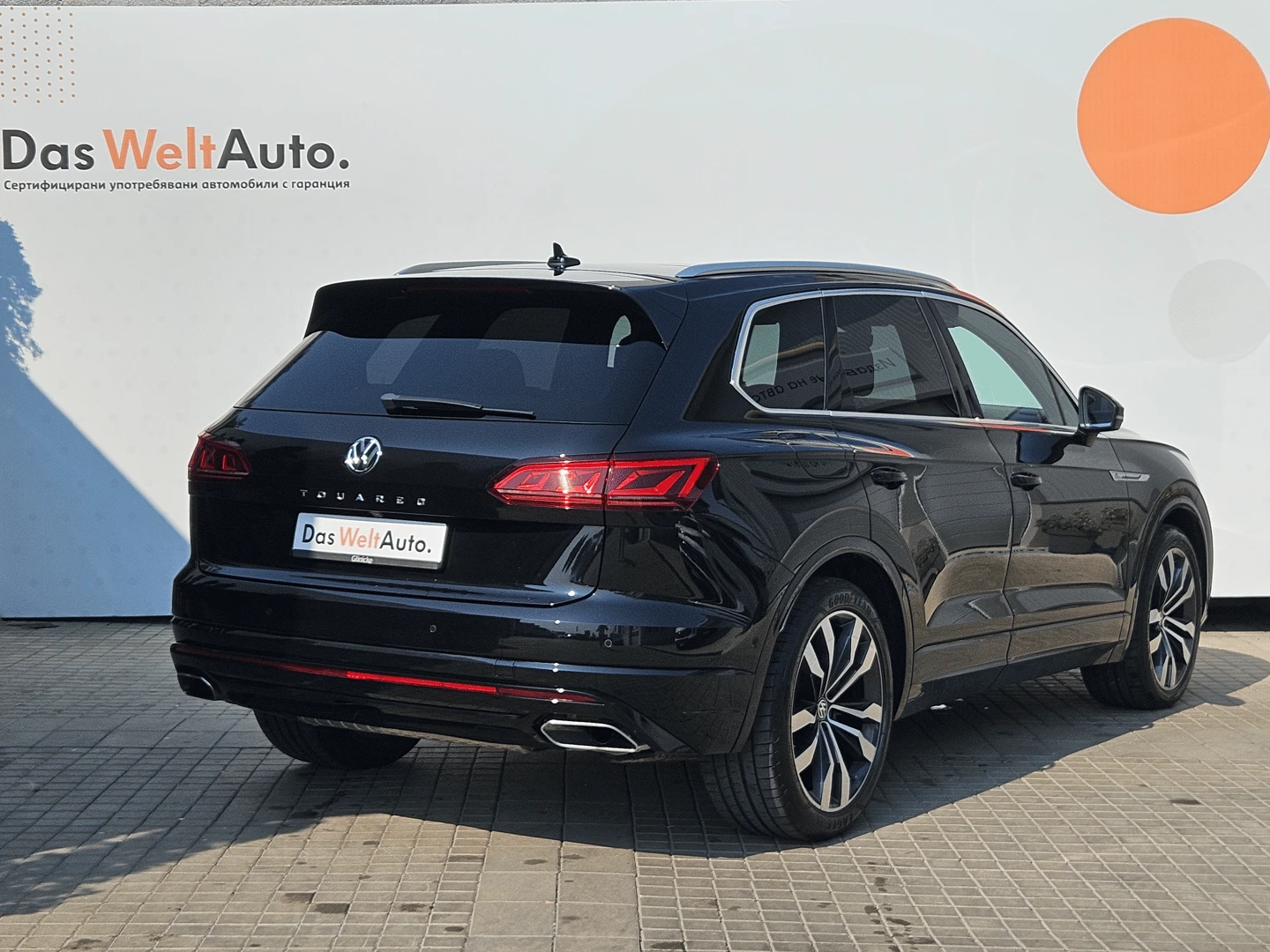 VW Touareg, снимка 3 - Автомобили и джипове - 56422000