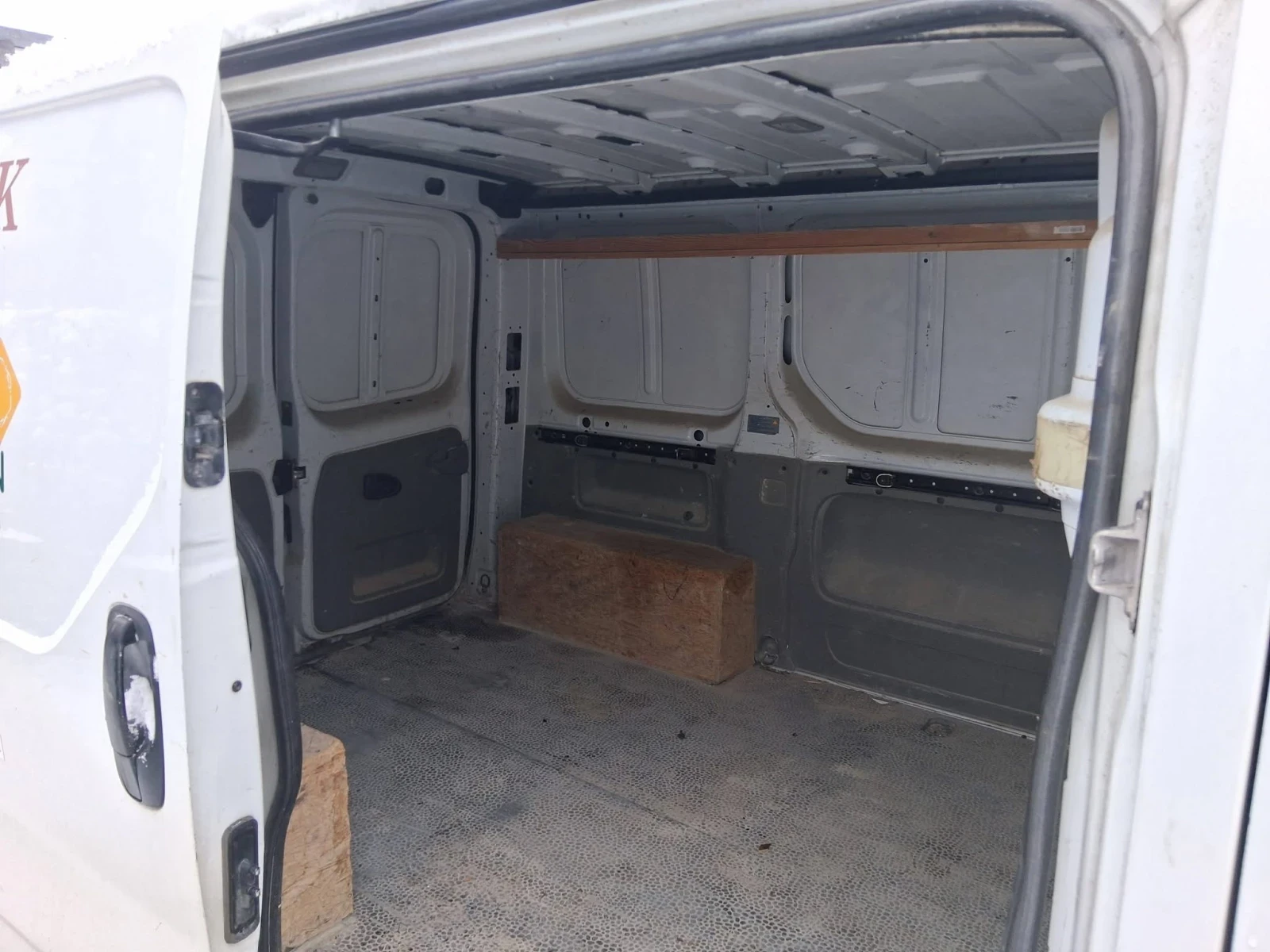 Opel Vivaro  - изображение 5